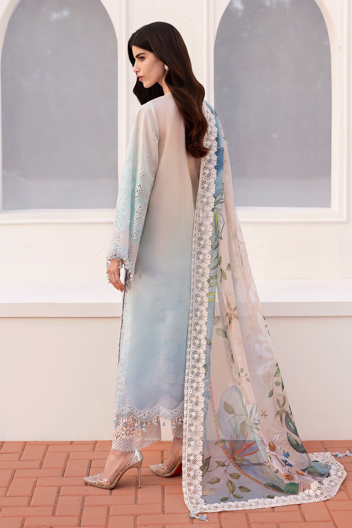 EMBROIDERED LAWN UF-4185