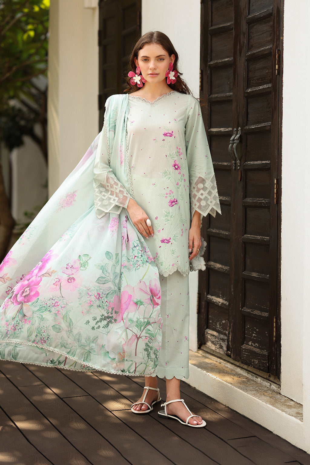 UE-500 Printed Lawn