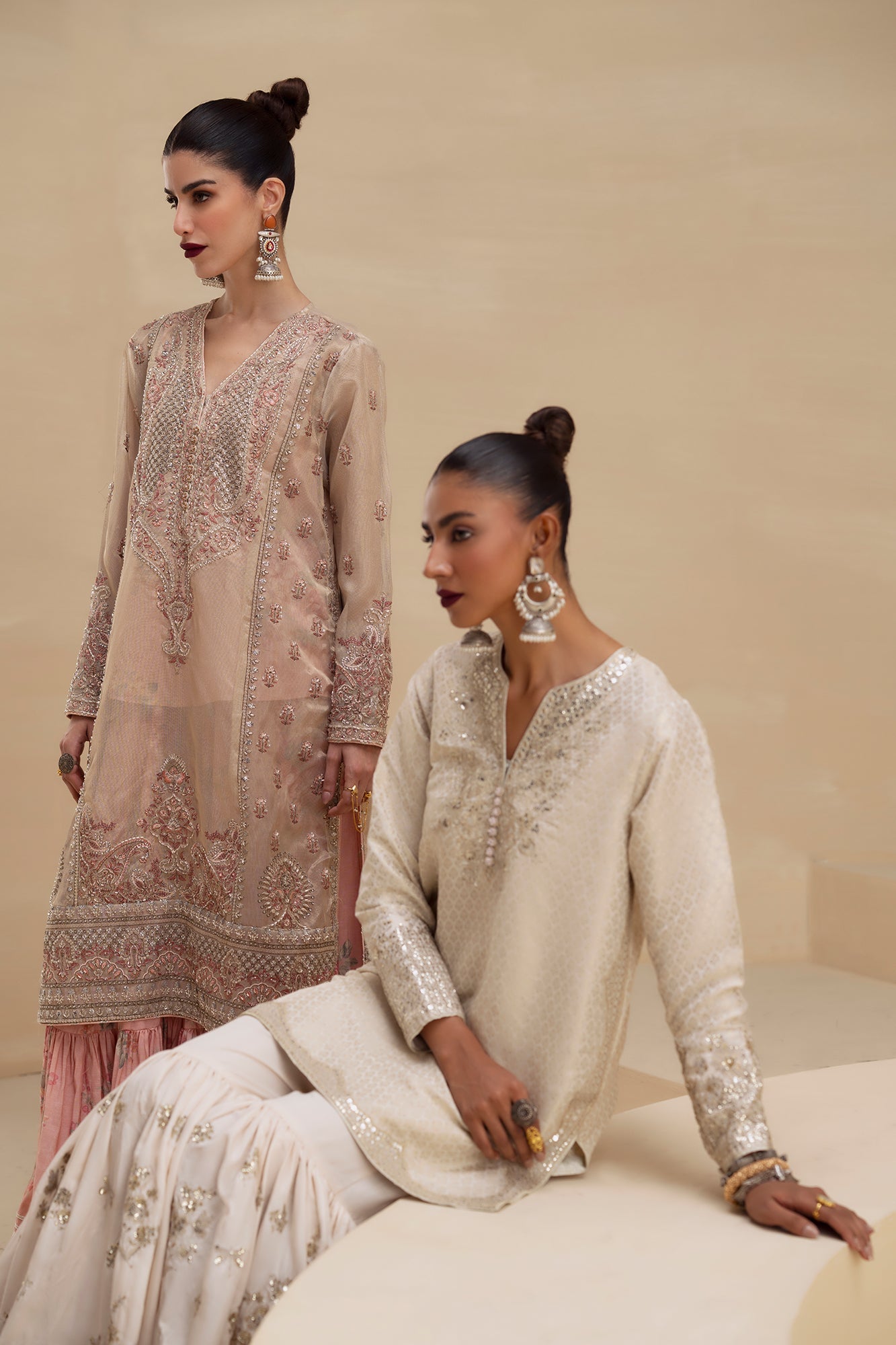 EMBROIDERED SUIT (E0904/104/006)