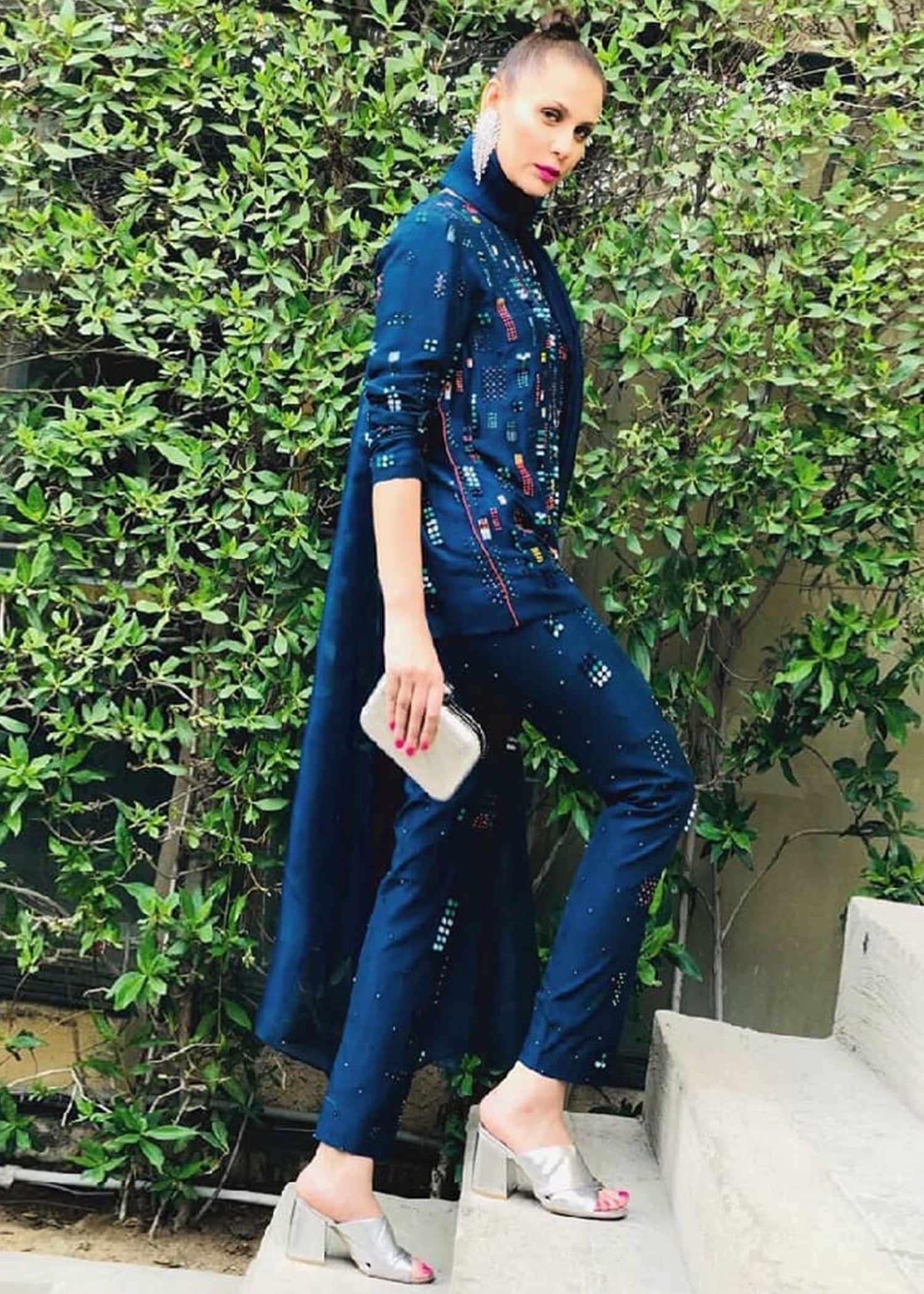 https://cdn.shopify.com/s/files/1/0016/9476/1035/products/55_da13dfa8-e69c-4a2d-87eb-ab4f12c4b20b.jpg?v=1578662142