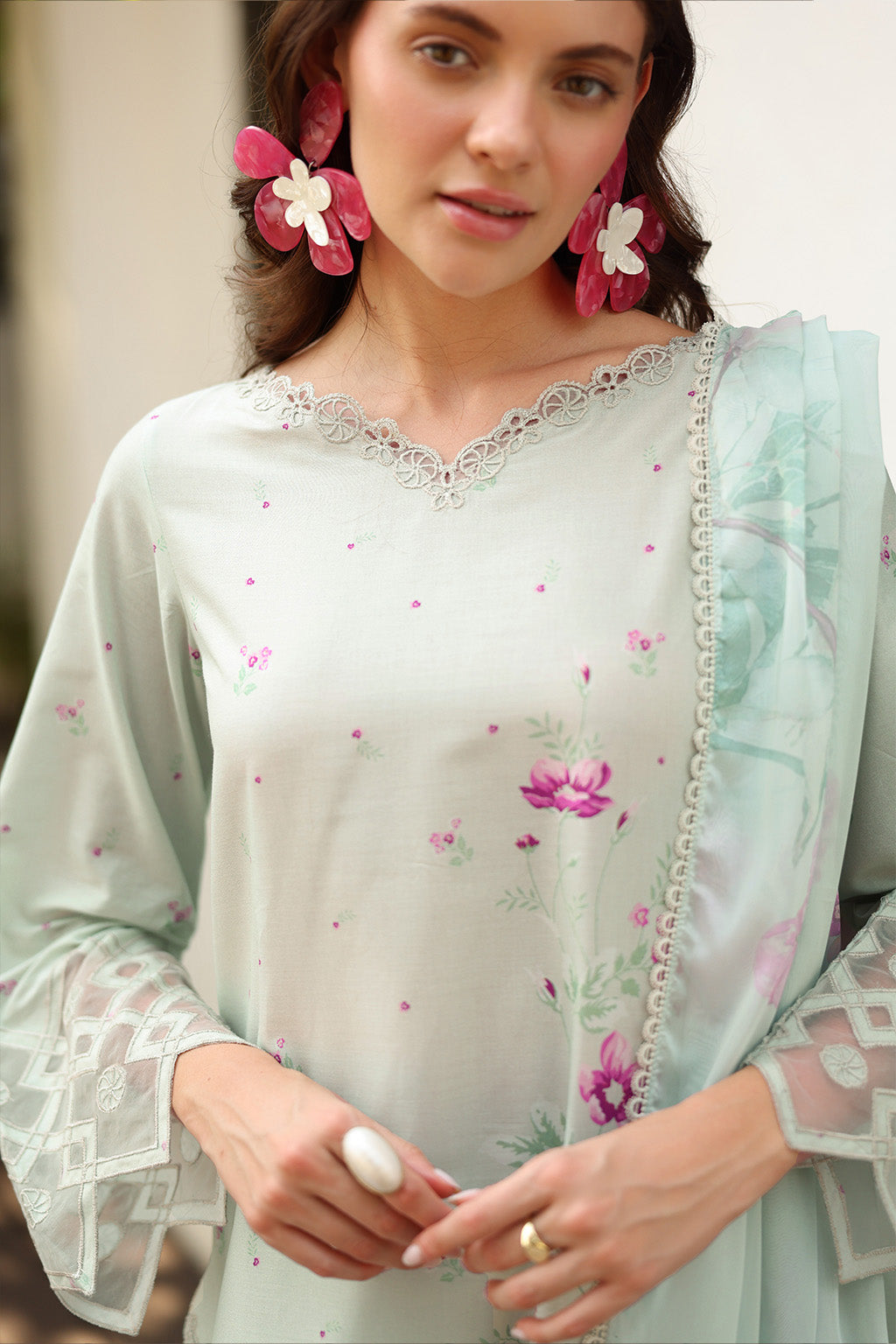 UE-500 Printed Lawn