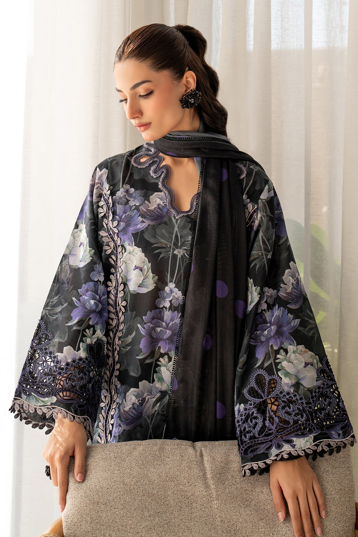EMBROIDERED PRINTED LAWN SF-4093