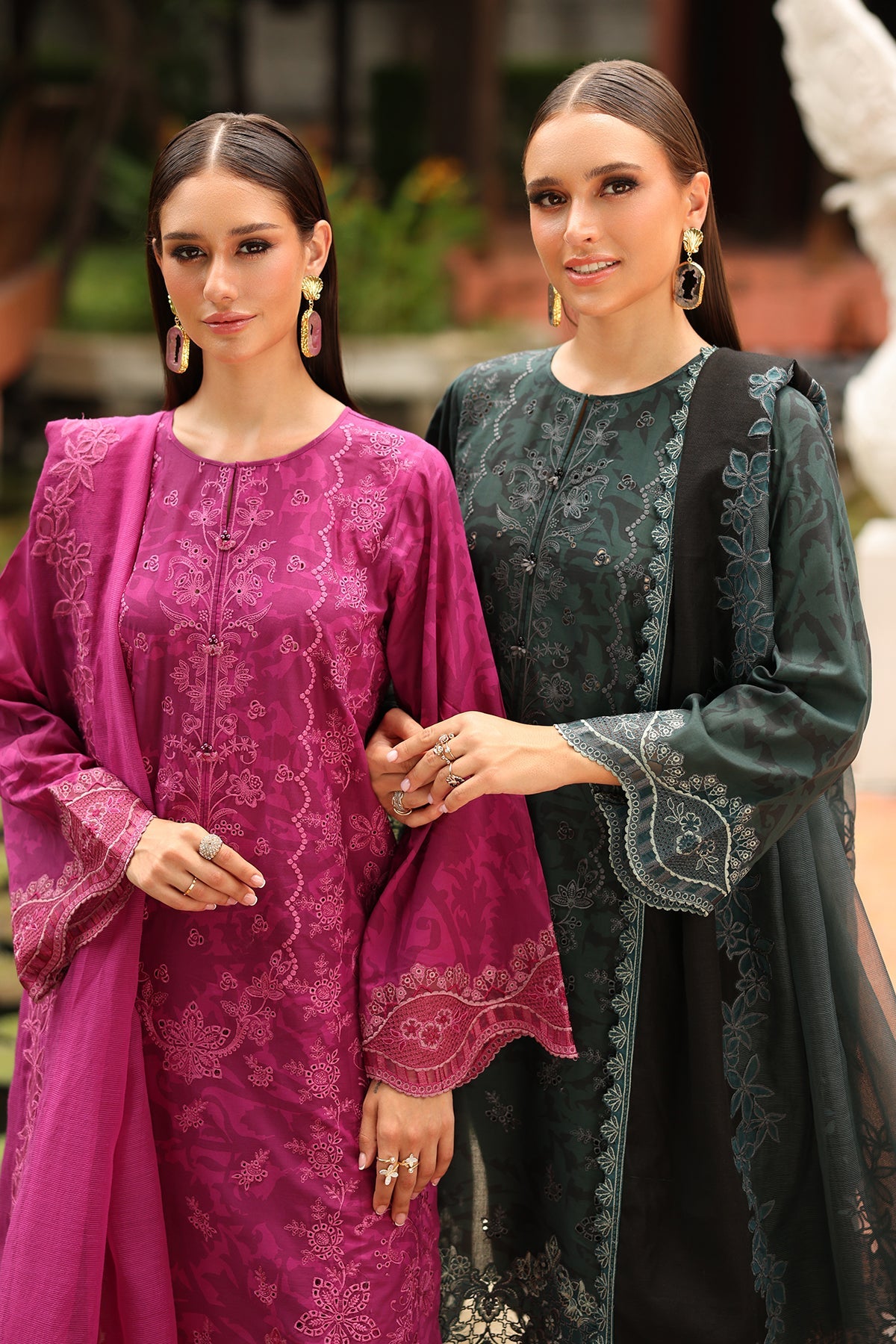 EMBROIDERED LAWN SF-4253