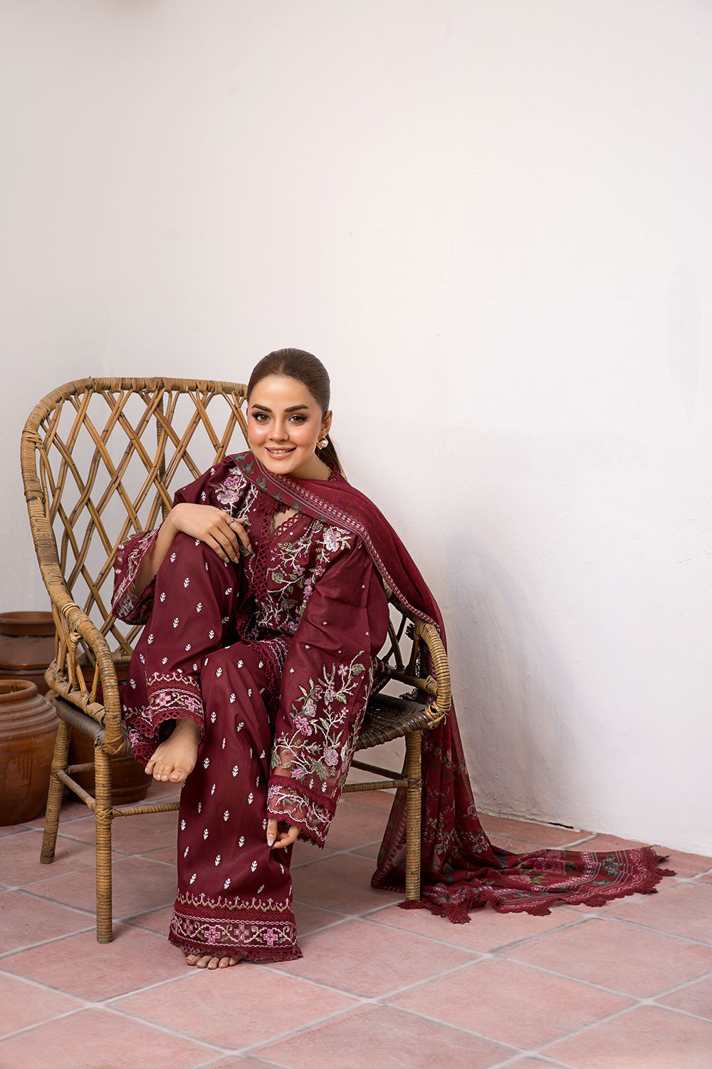 Design 5B Vital 2025 Unstitched