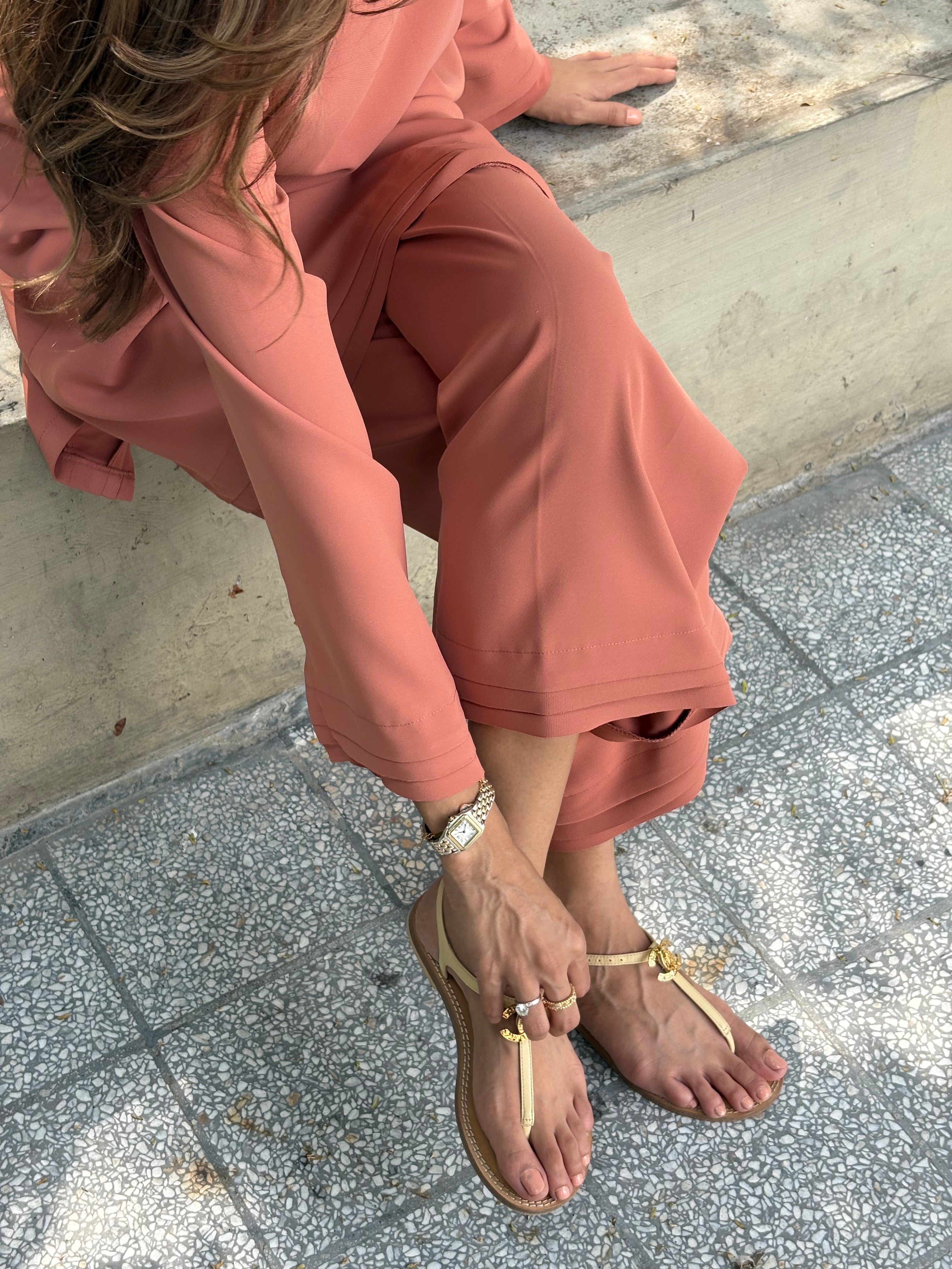 https://cdn.shopify.com/s/files/1/0584/7207/1332/files/5B8A1CC9-25F1-4DA0-8310-E4E007FF42FC.jpg?v=1767253639
