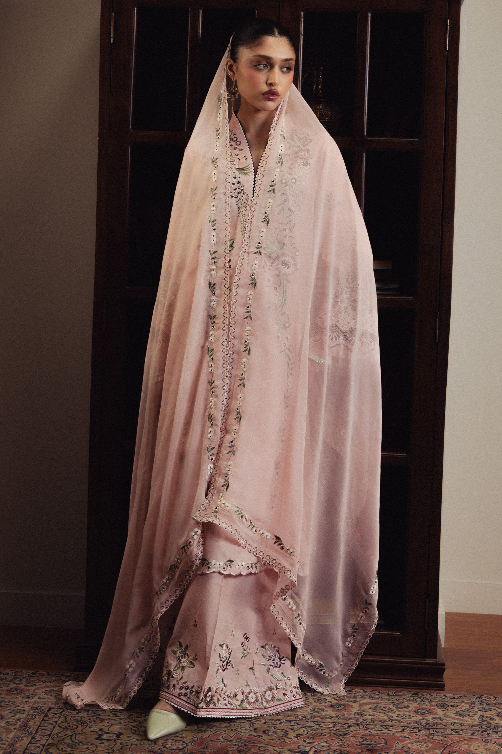 https://cdn.shopify.com/s/files/1/0340/8376/6405/files/5_268885a6-9b5b-42f9-8431-53a0987eacef.jpg?v=1779176037