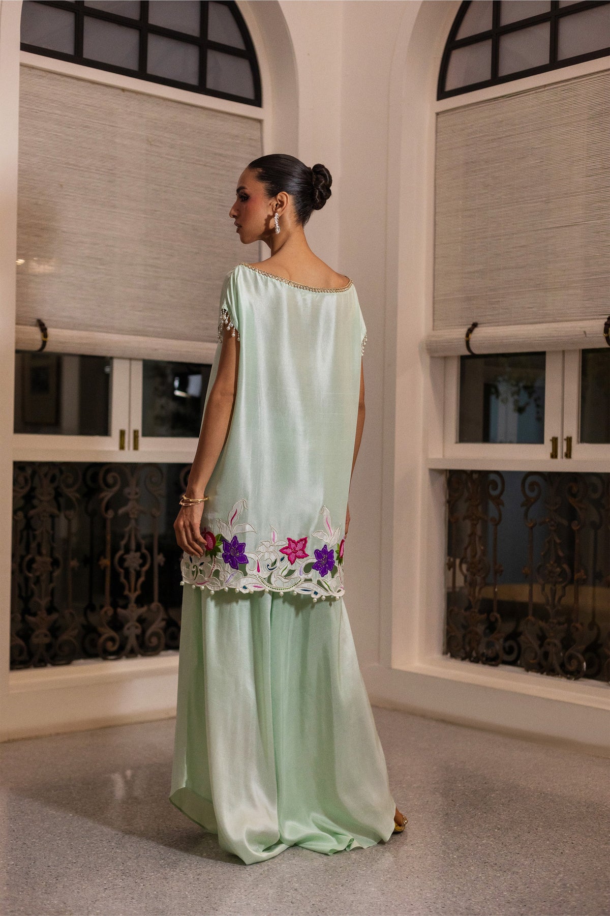 NYANZA OFFSHOULDER