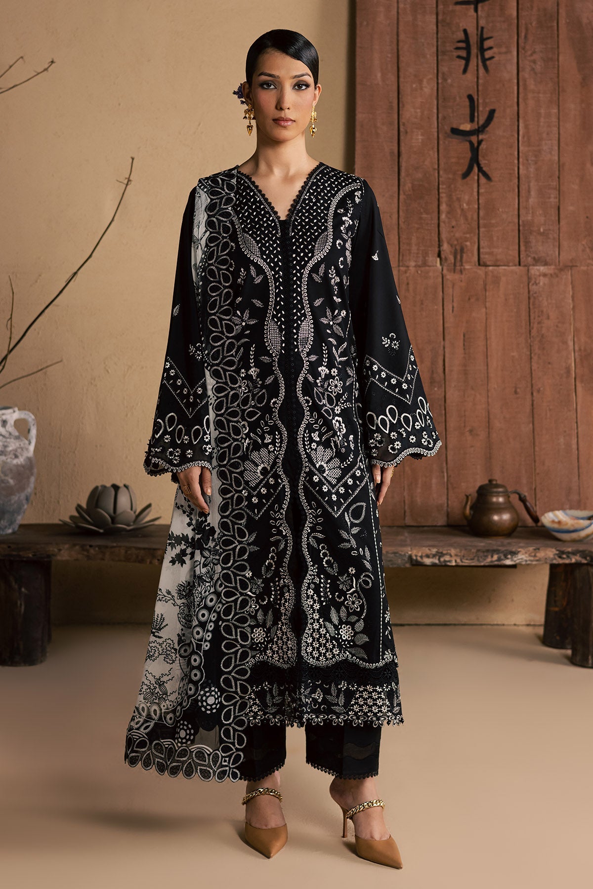 https://cdn.shopify.com/s/files/1/0551/9487/8152/files/5_980a5a99-b7d9-4e9c-bcb4-28624fe43769.jpg?v=1780432852