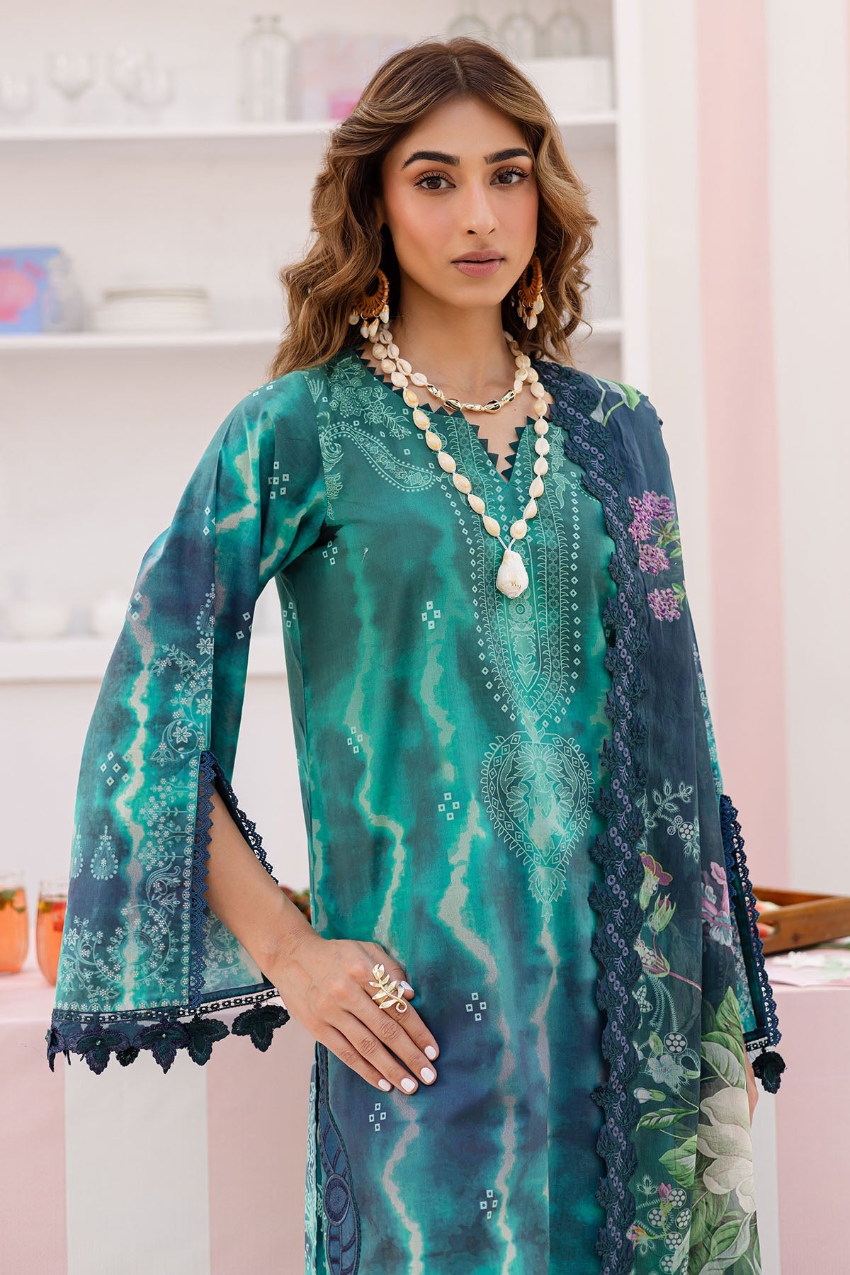 https://cdn.shopify.com/s/files/1/0551/9487/8152/files/5_0f8fbb68-3ddd-447f-aa54-f11c7f4eb75a.jpg?v=1751313303