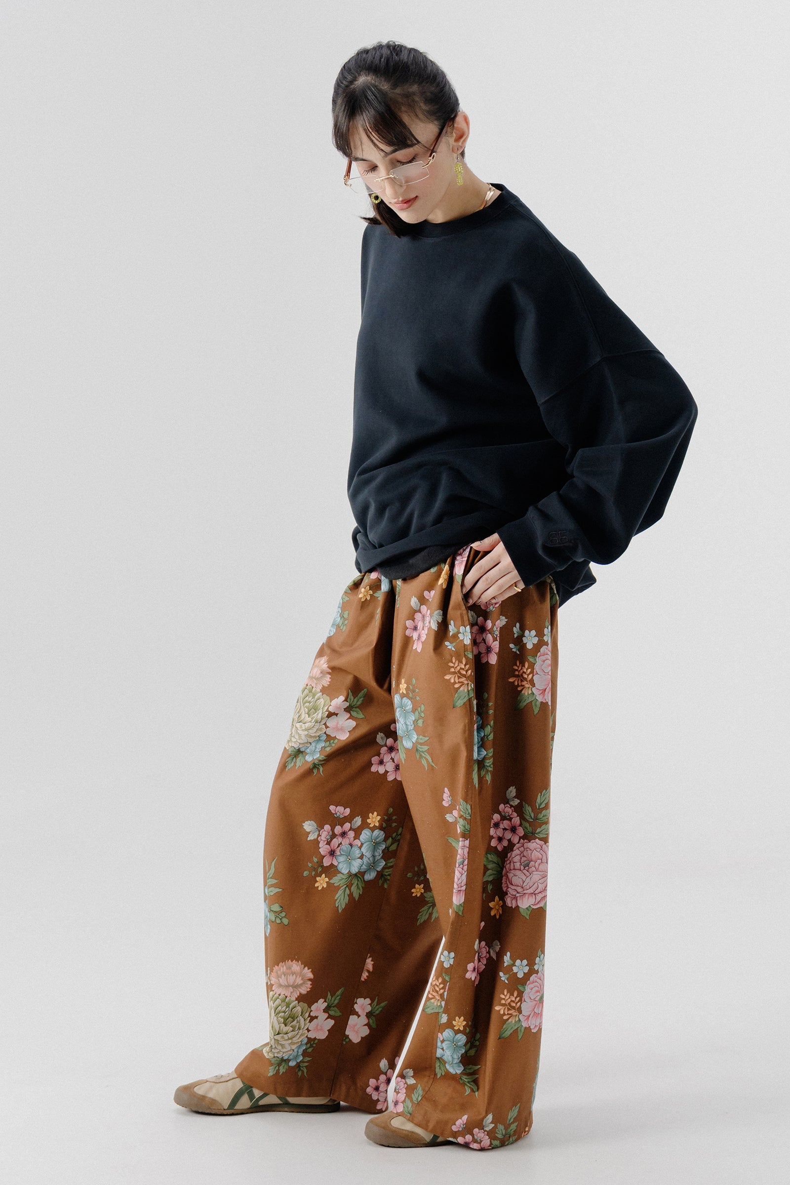 https://cdn.shopify.com/s/files/1/0886/3957/0230/files/5_3c74d730-c0f2-4ac7-9e5d-8600f3a86328.jpg?v=1761129815
