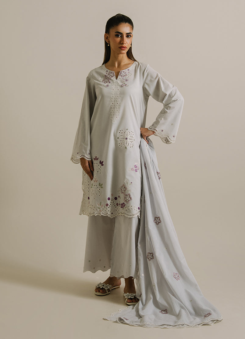 https://cdn.shopify.com/s/files/1/0418/6429/8657/files/5_ca6367d0-1ad9-4998-8cdd-68c95cf27d91.jpg?v=1760431971