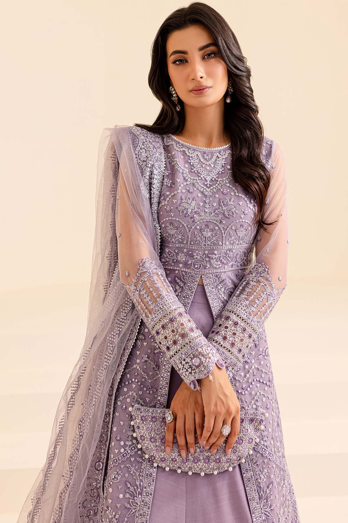 Farasha – Fuchsia Fantasy Style