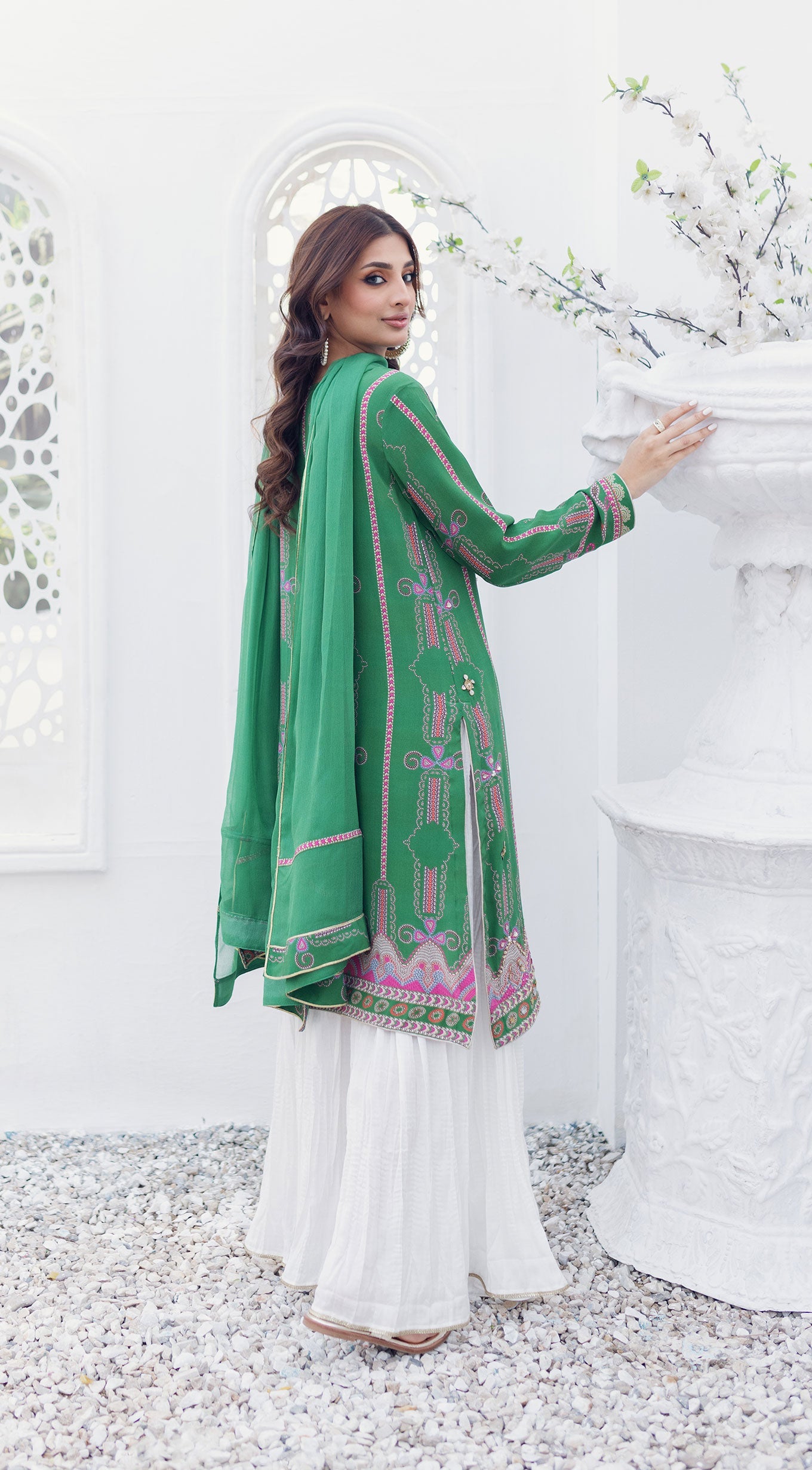 https://cdn.shopify.com/s/files/1/0654/4313/5706/files/5_62e32d9a-491b-4011-99bc-9124922bcdfd.jpg?v=1708768982