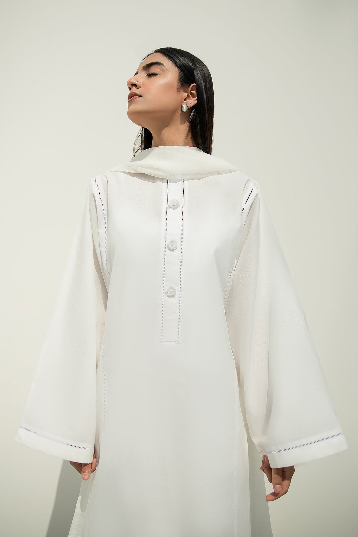 https://cdn.shopify.com/s/files/1/2277/5269/products/5_8_ae9fac23-746f-4bfd-a71f-5ab8da59fa2b.jpg?v=1638602800