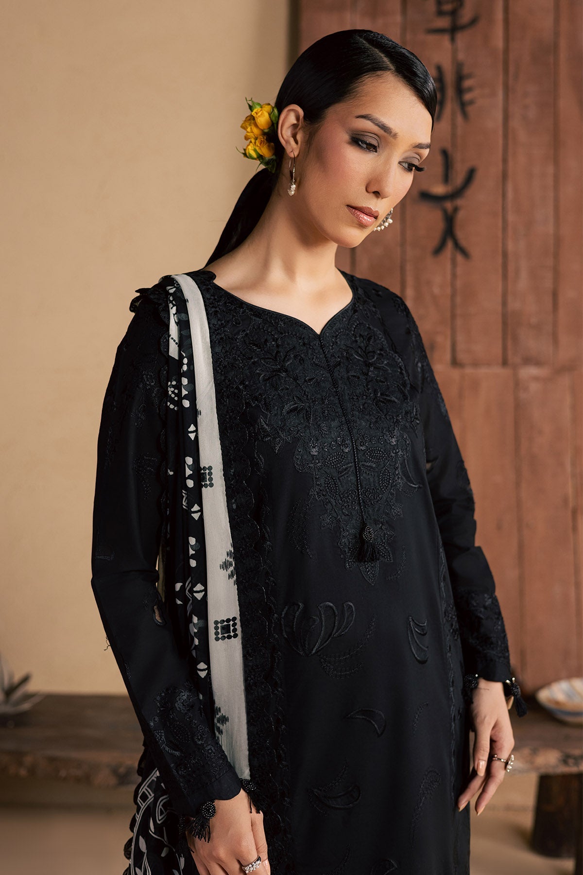 https://cdn.shopify.com/s/files/1/0551/9487/8152/files/5_fbff2f37-30cc-4ba8-b67a-c90be931fd00.jpg?v=1780433808