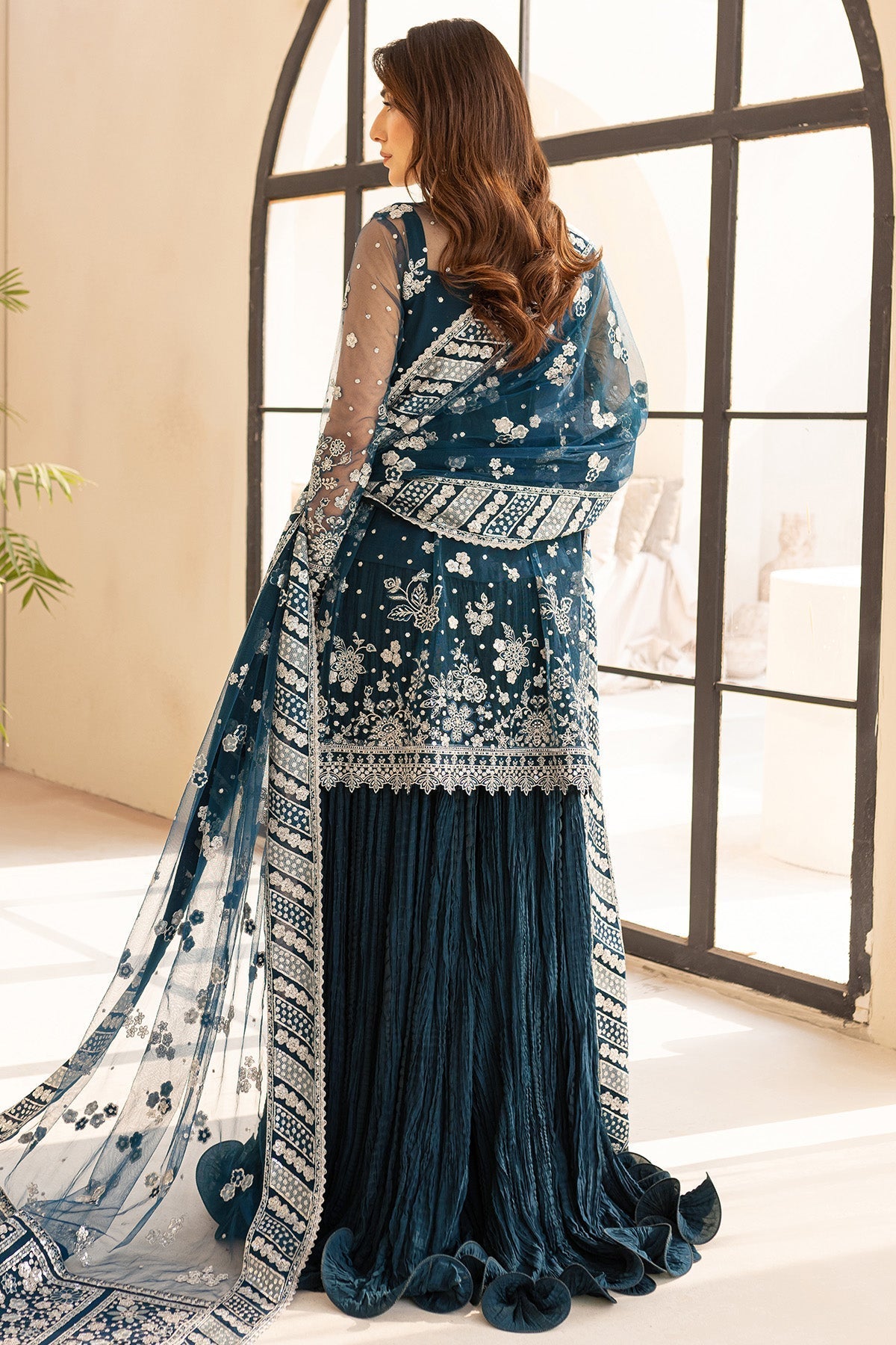 Farasha – Teal Drizzle Style