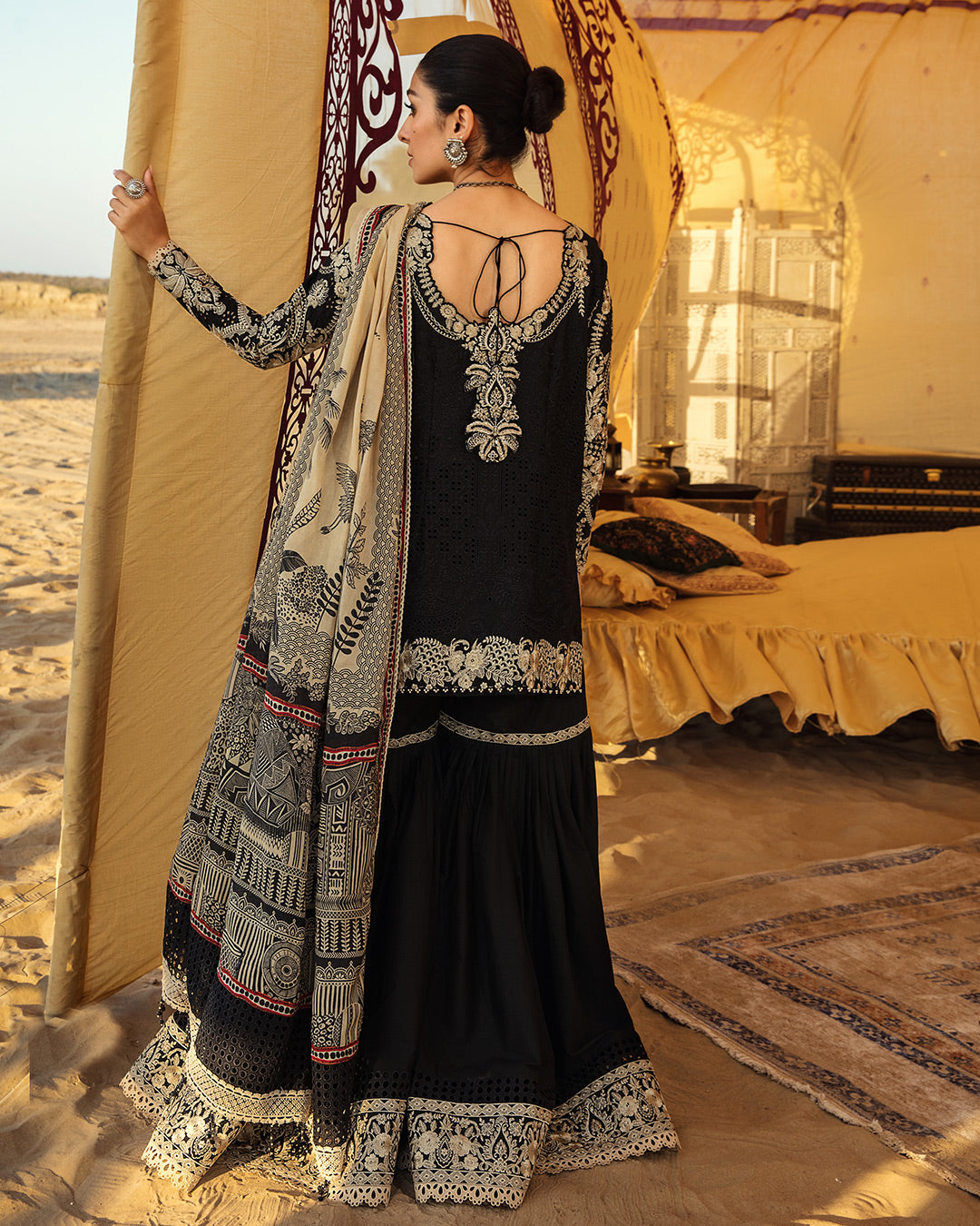 https://cdn.shopify.com/s/files/1/0262/2531/1795/products/5_c4136725-f7ea-45c4-a7c9-2605eedd7738.jpg?v=1678011731