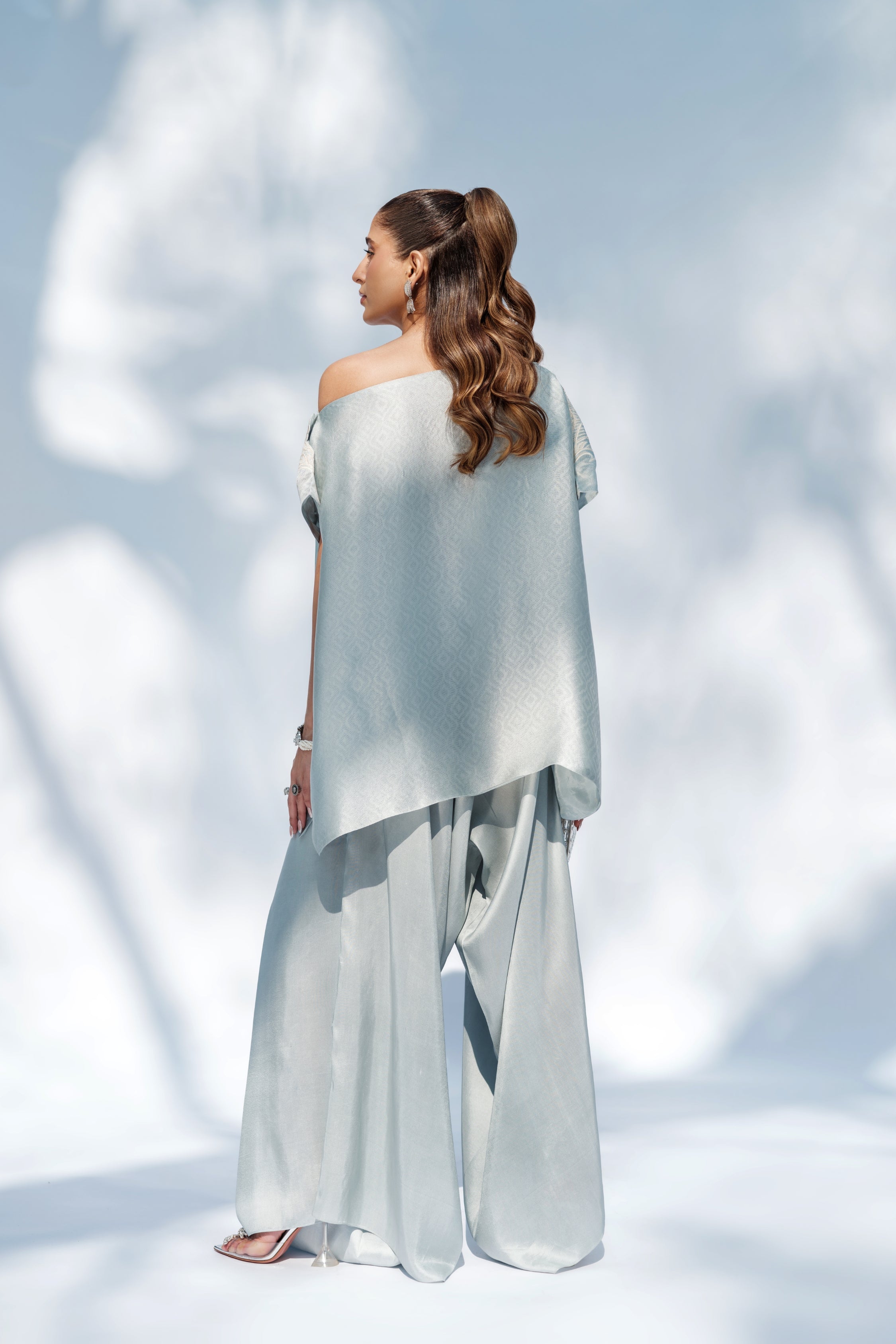 The Laleh Off Shoulder with Box Pants