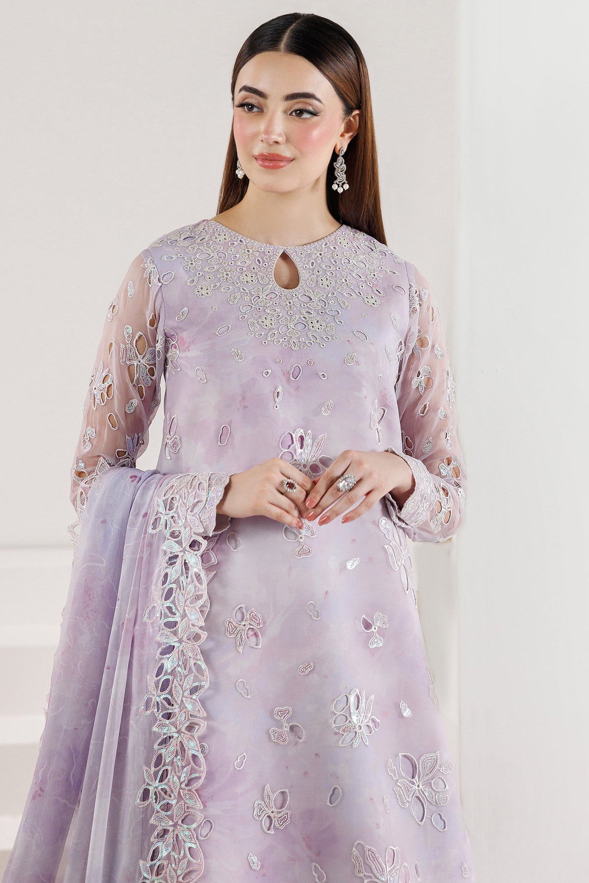 Farasha – Lilac Enchant Style