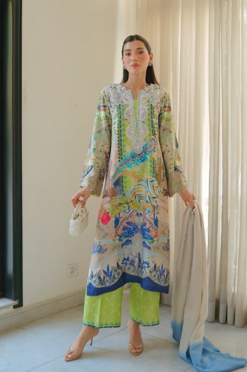 Opaline Garden (D-02)