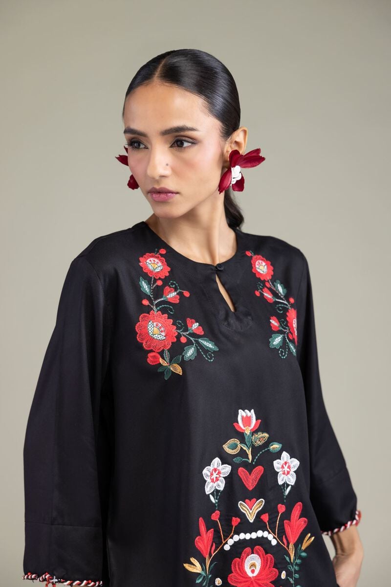 Black Round-Neck Tunic