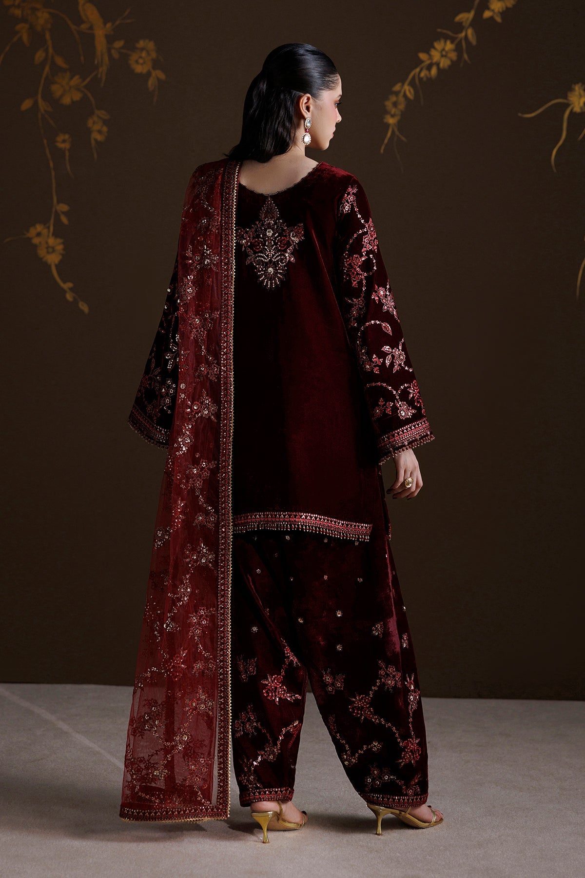 EMBROIDERED VELVET UF-4550