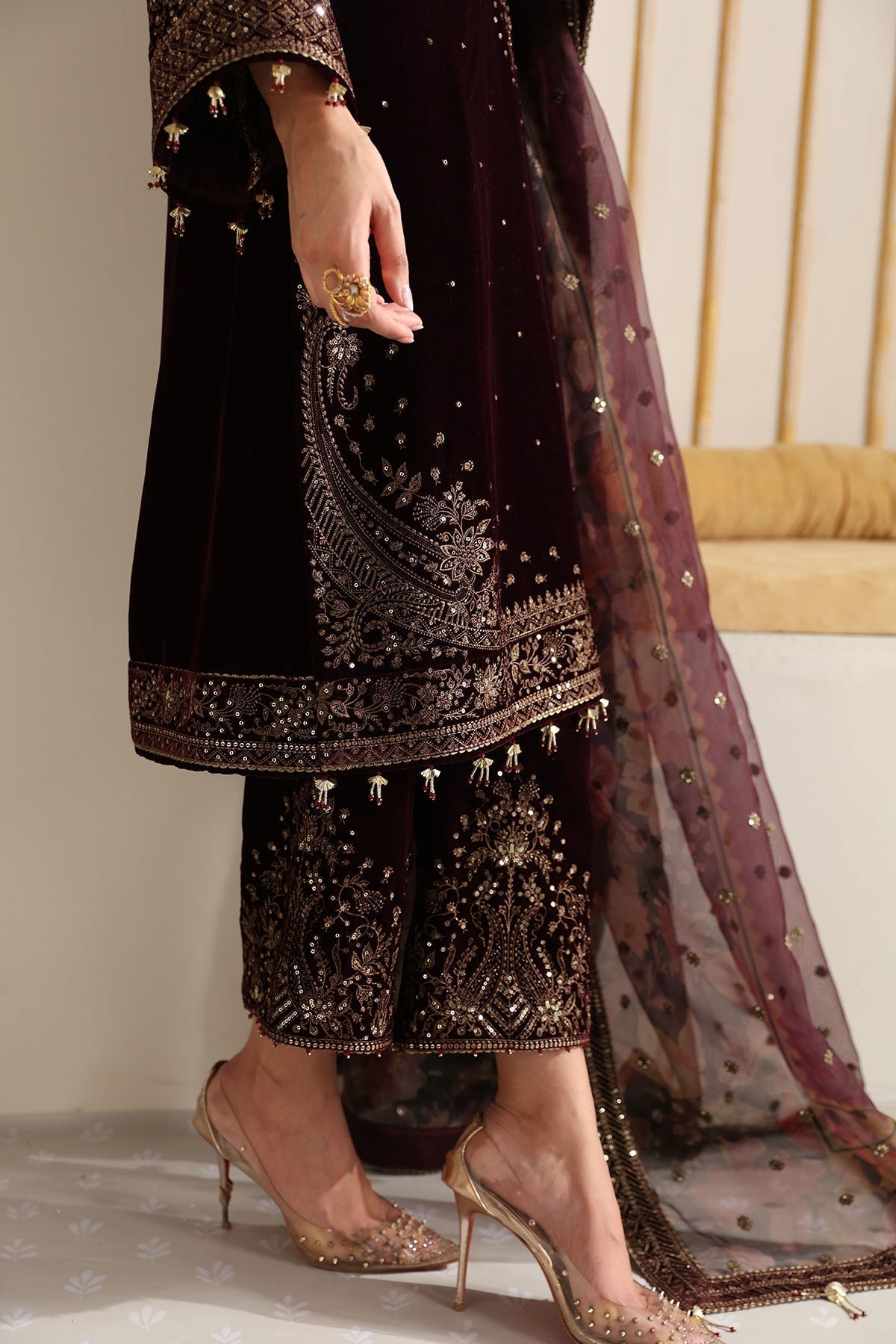 Jazmin – VF-2012 Style
