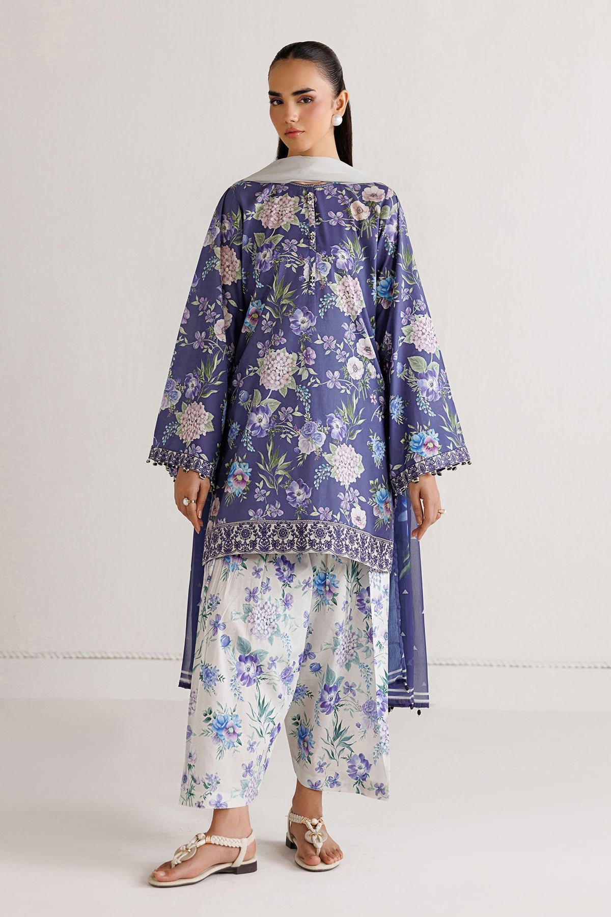 EMBROIDERED LAWN UF-4496