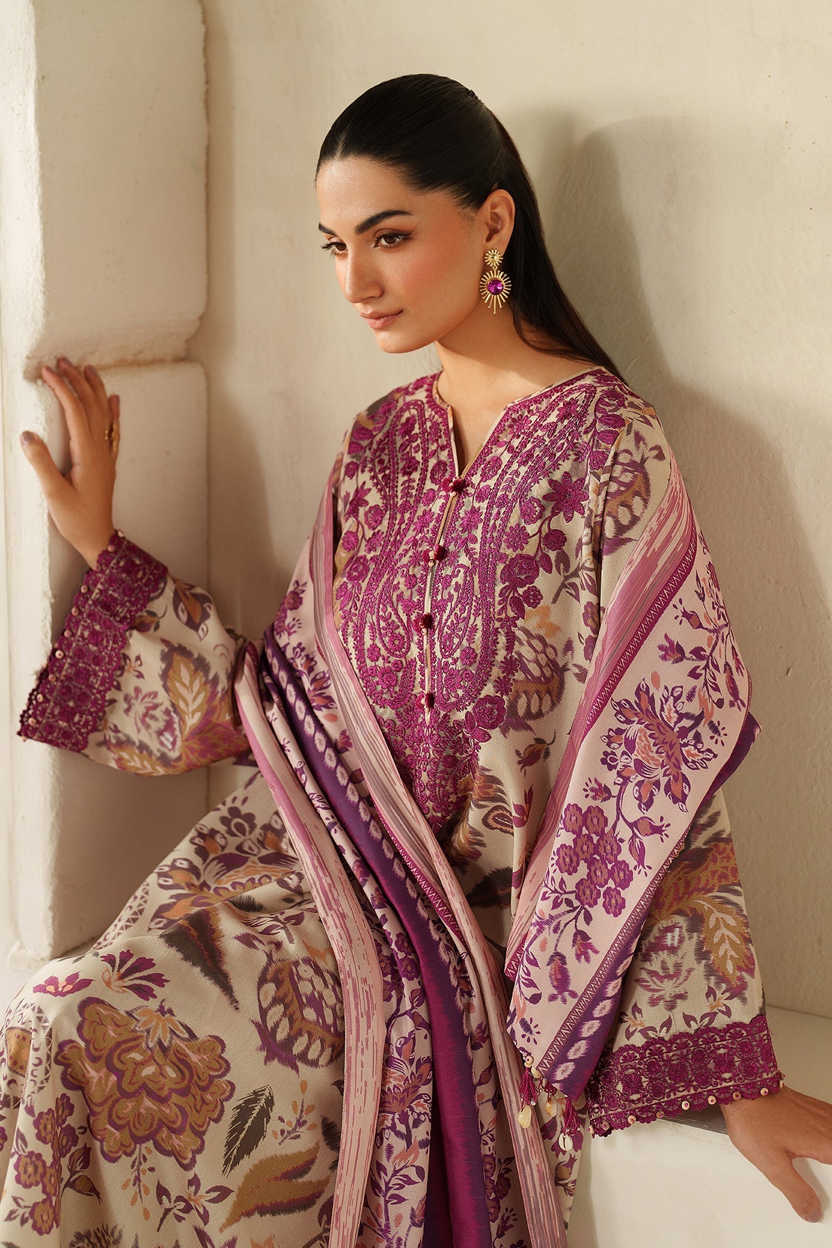 EMBROIDERED KHADDAR UF-4329