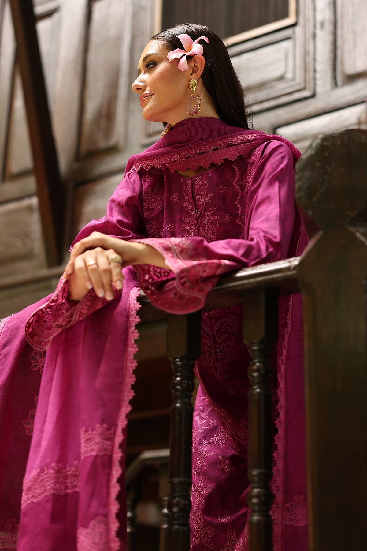 EMBROIDERED LAWN UF-4254