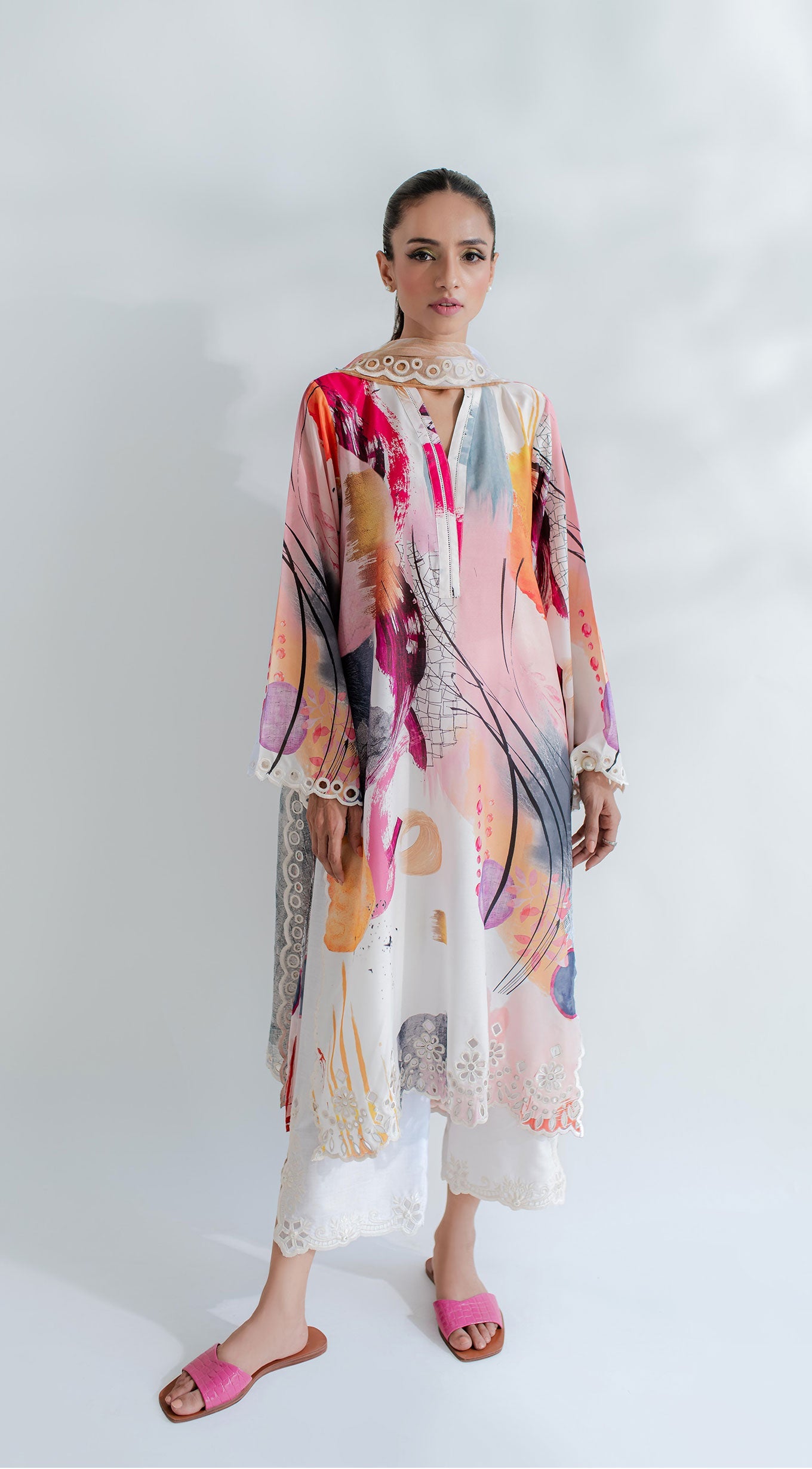 Sophie Kurta
