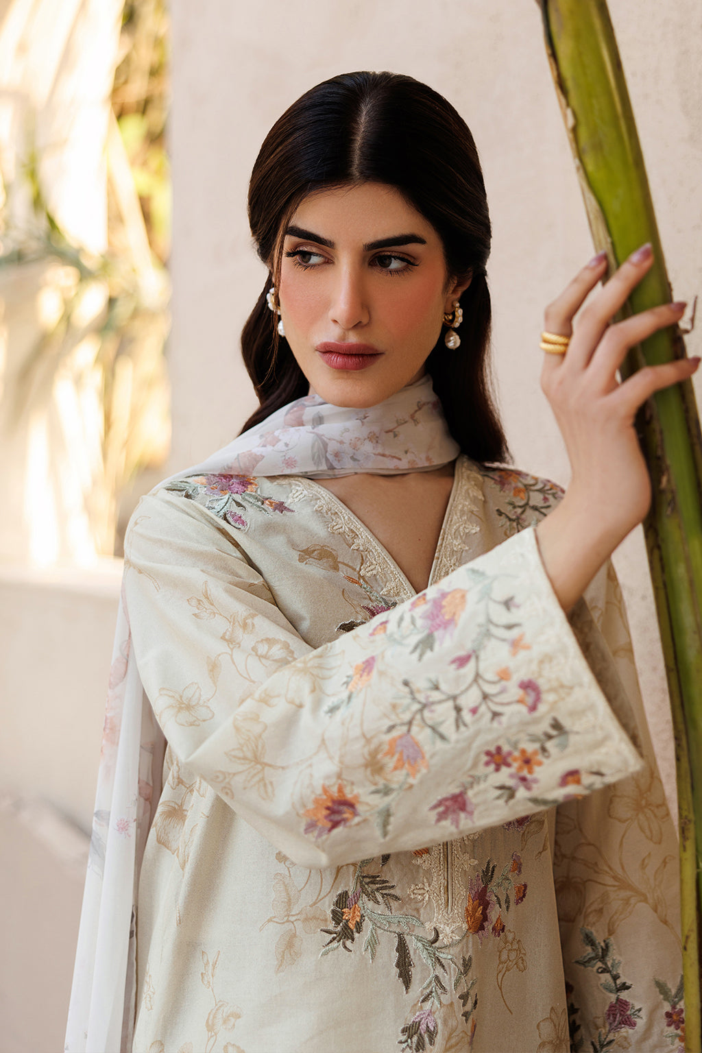 UE-669 Printed Lawn