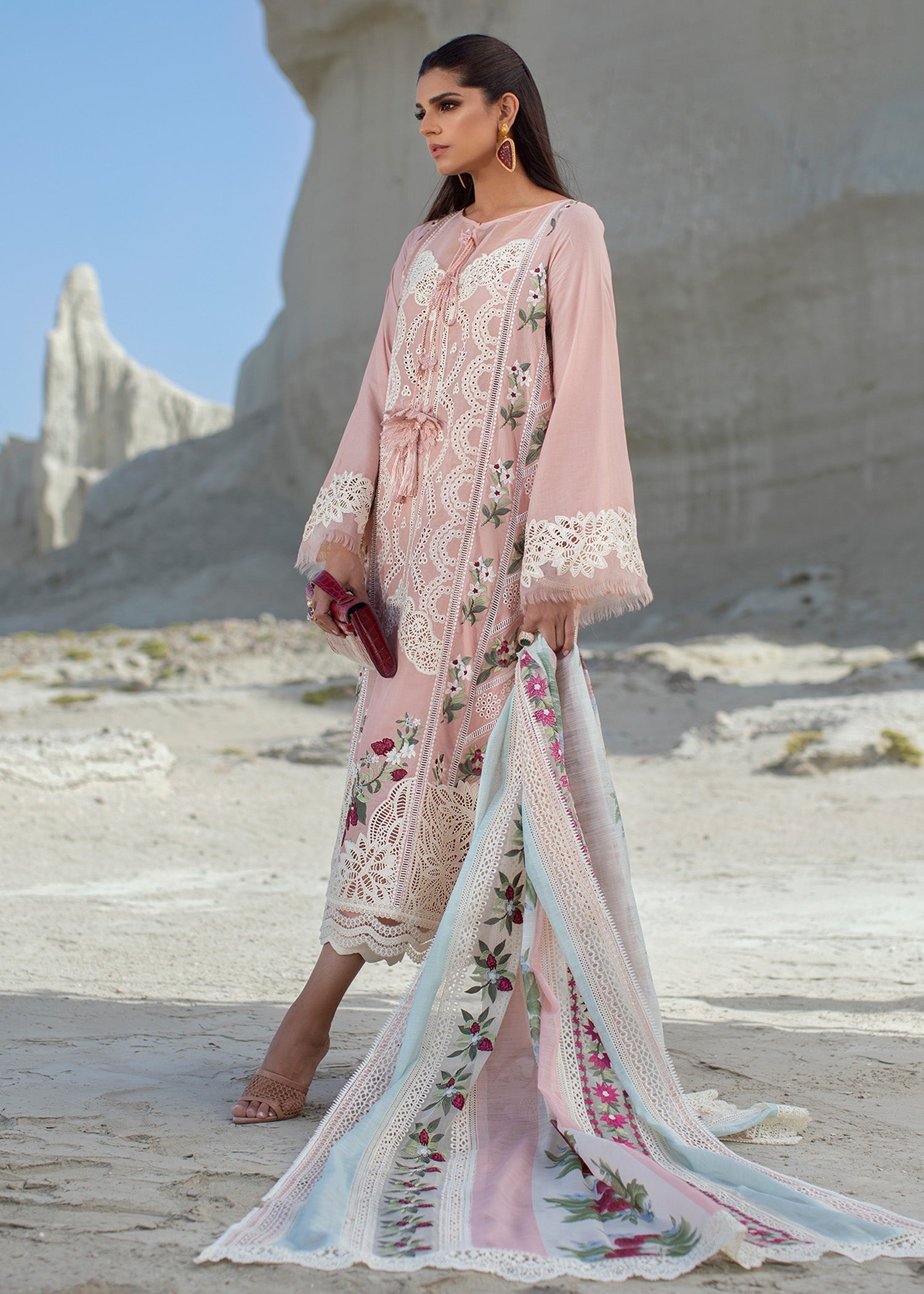 https://cdn.shopify.com/s/files/1/0634/9714/2487/products/67_2a110402-e65a-42c9-a0b6-aecf6bd772a9.jpg?v=1649504359