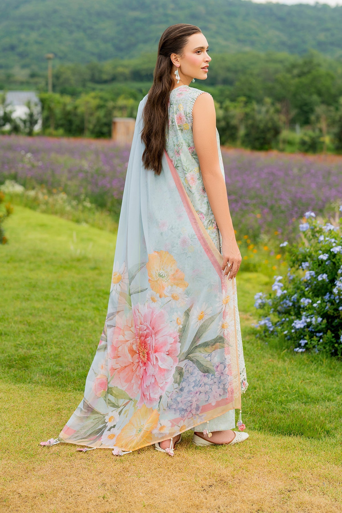 3 Piece Embroidered Lawn Suit