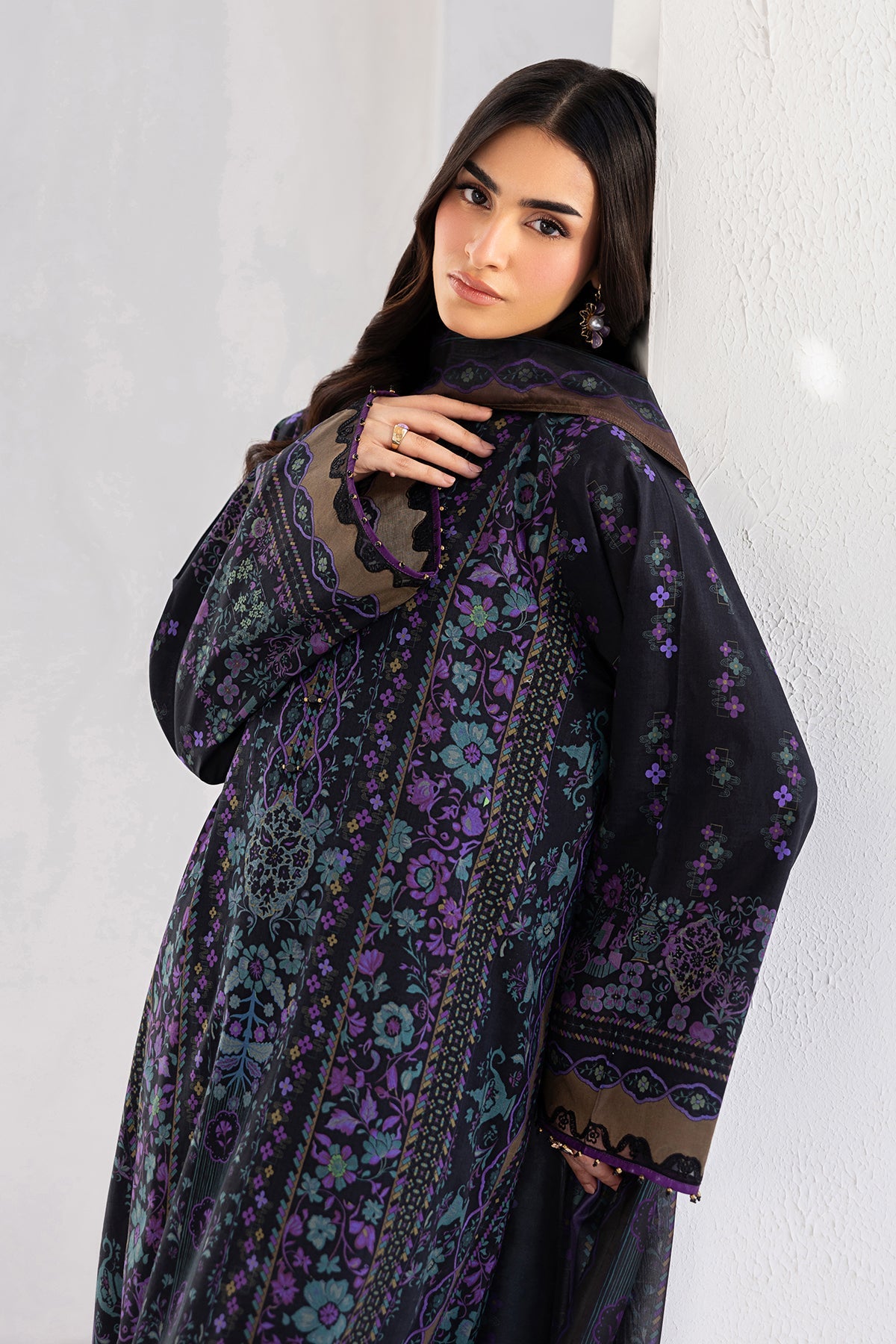 EMBROIDERED LAWN SF-4453