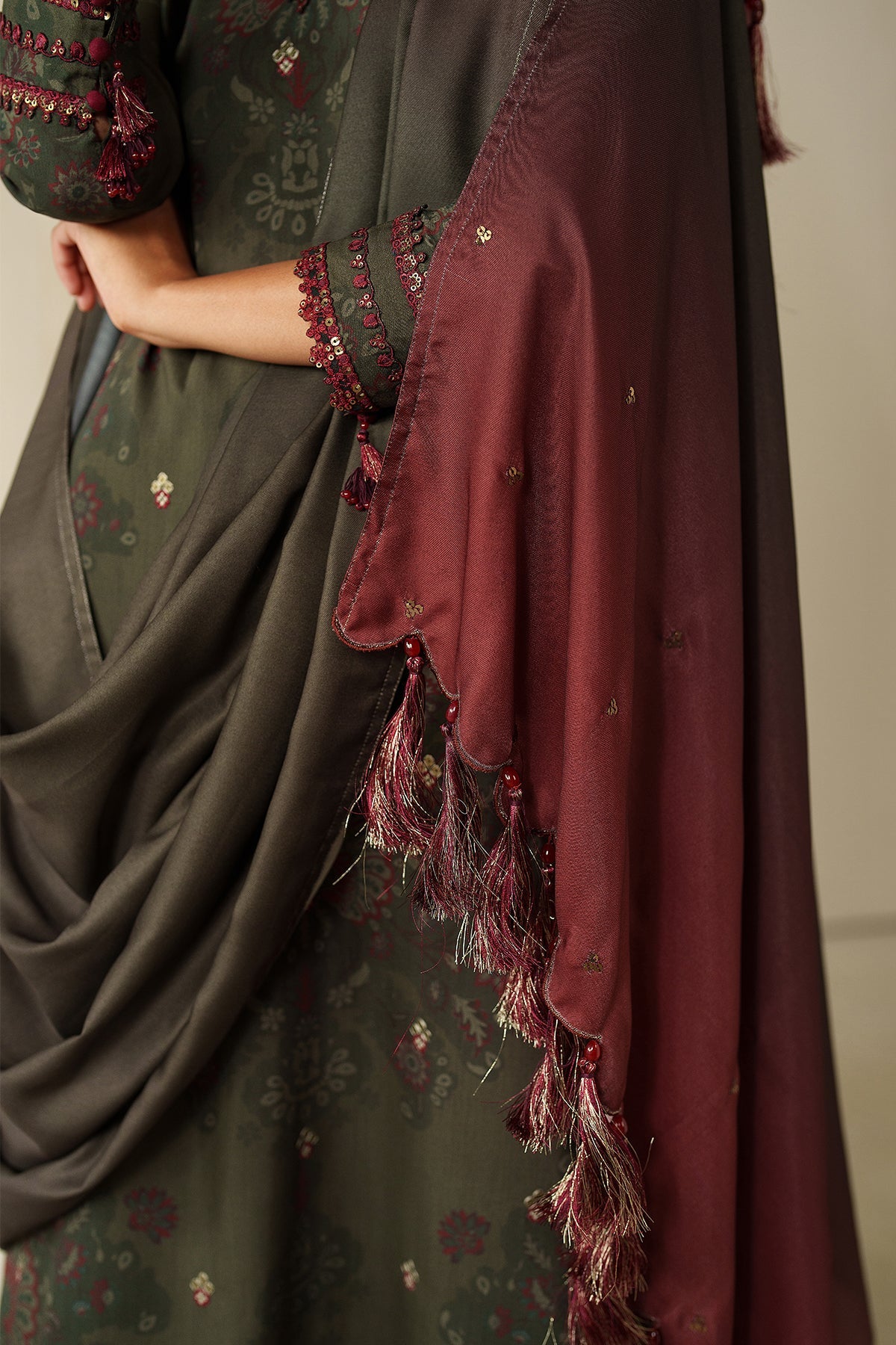 EMBROIDERED KHADDAR SF-4330
