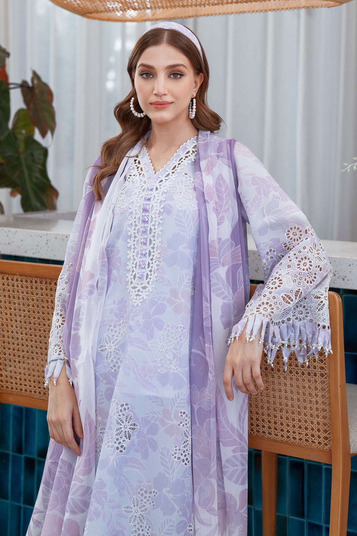 EMBROIDERED PRINTED LAWN UF-4073