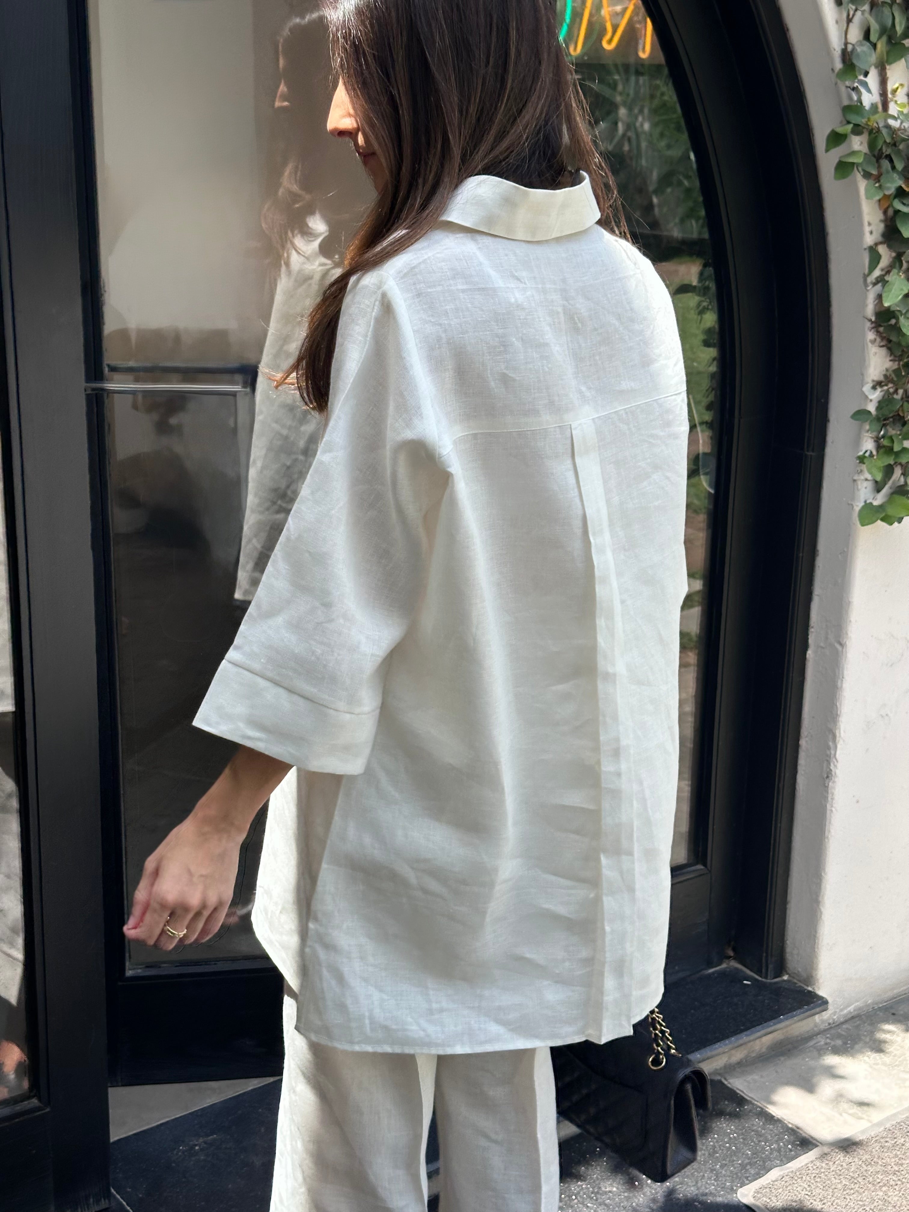 White Linen Toby Set