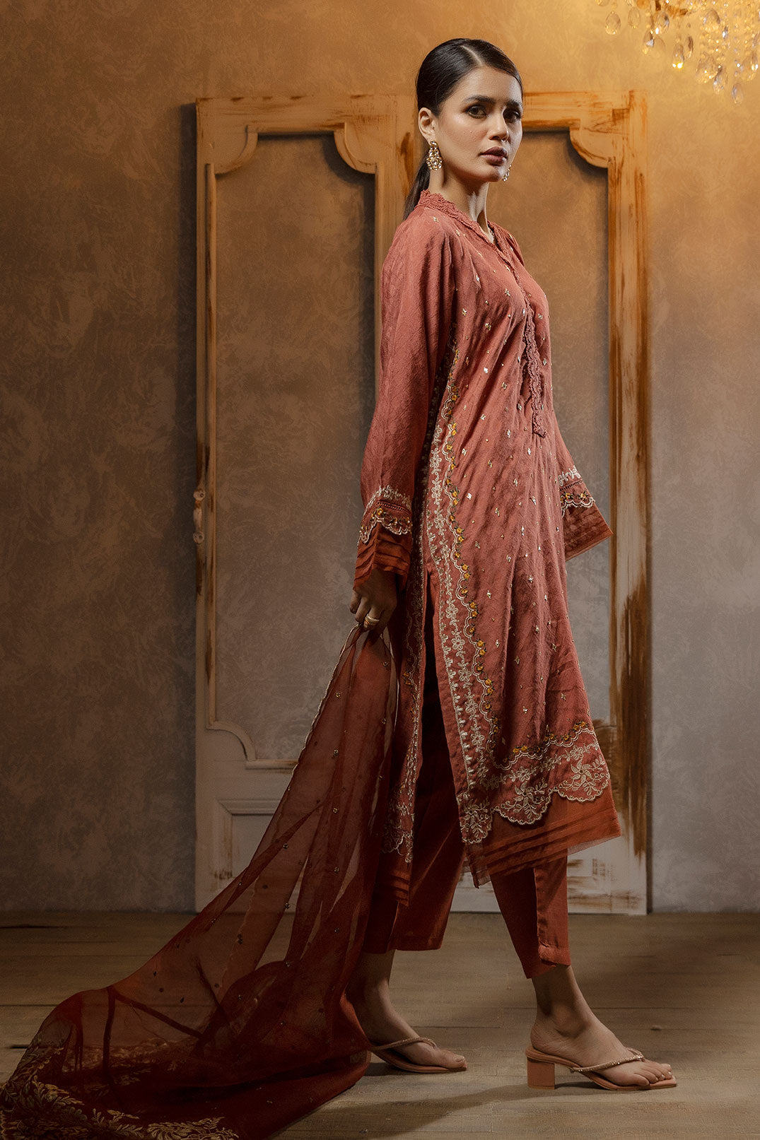 Da-2075 Rust Embroidered Kurta With Dupatta
