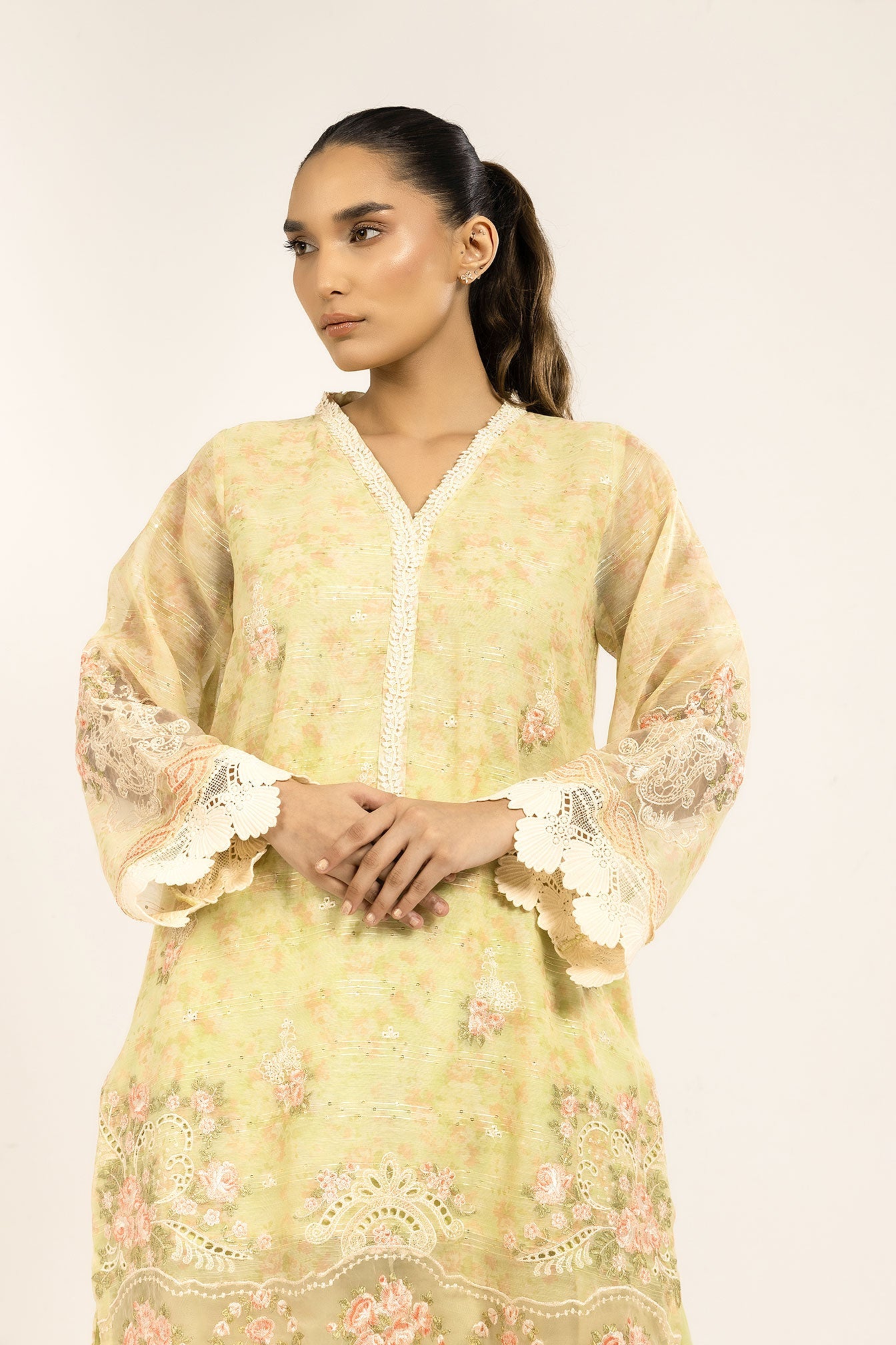 https://cdn.shopify.com/s/files/1/0587/3080/7460/files/6F5A6908.jpg?v=1736414157