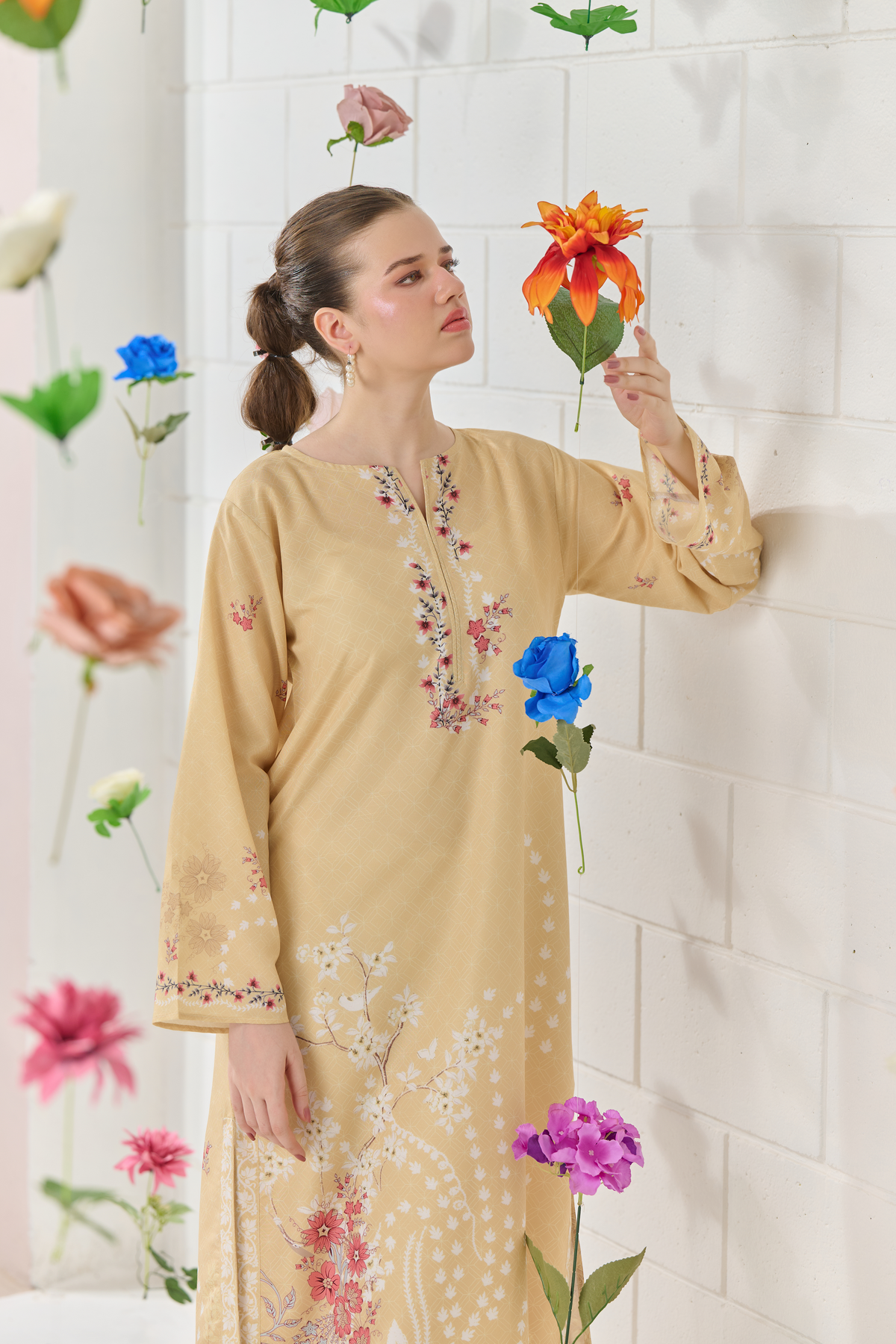 Saffron | 2-Piece