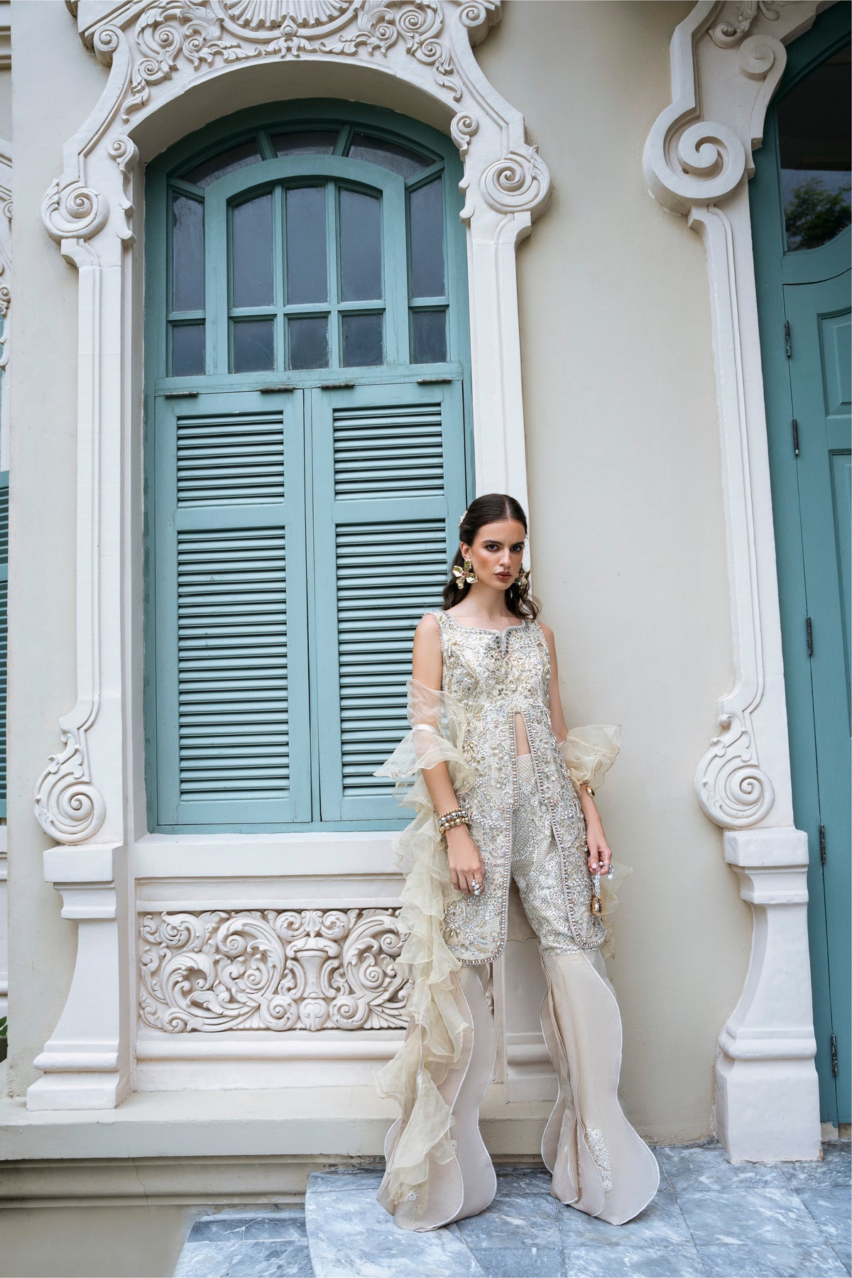 Mysie by Tahira