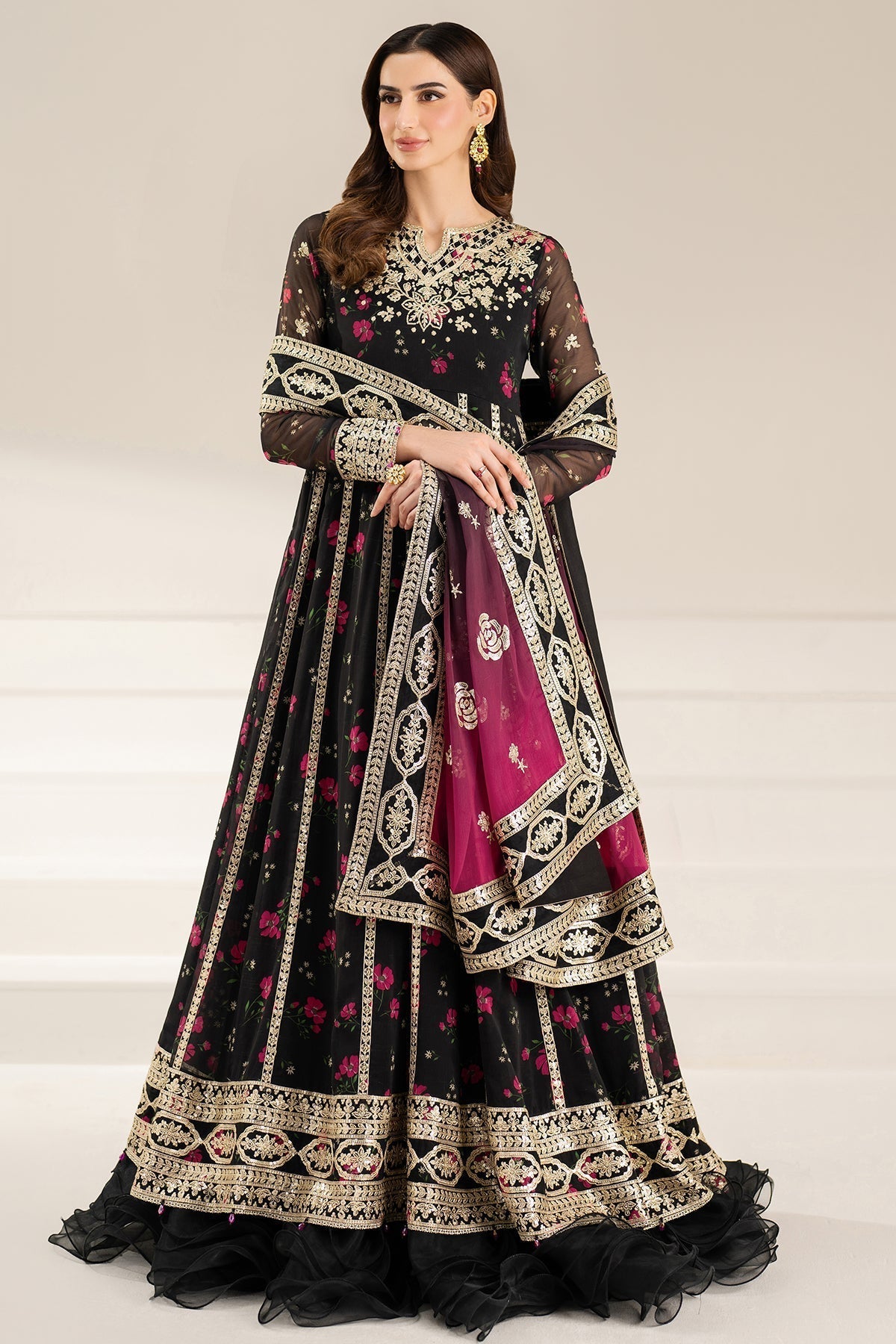 Farasha – Fuchsia Night Style