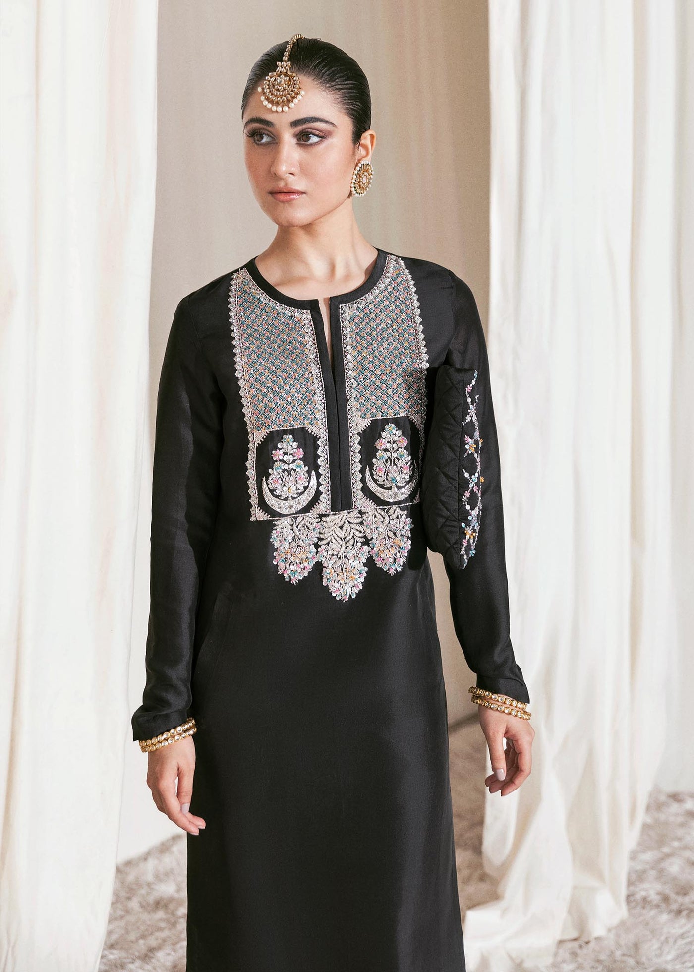 https://cdn.shopify.com/s/files/1/0016/9476/1035/products/6_6d2aa725-42ad-49bd-a722-c8dbdb03b1c1.jpg?v=1638791519