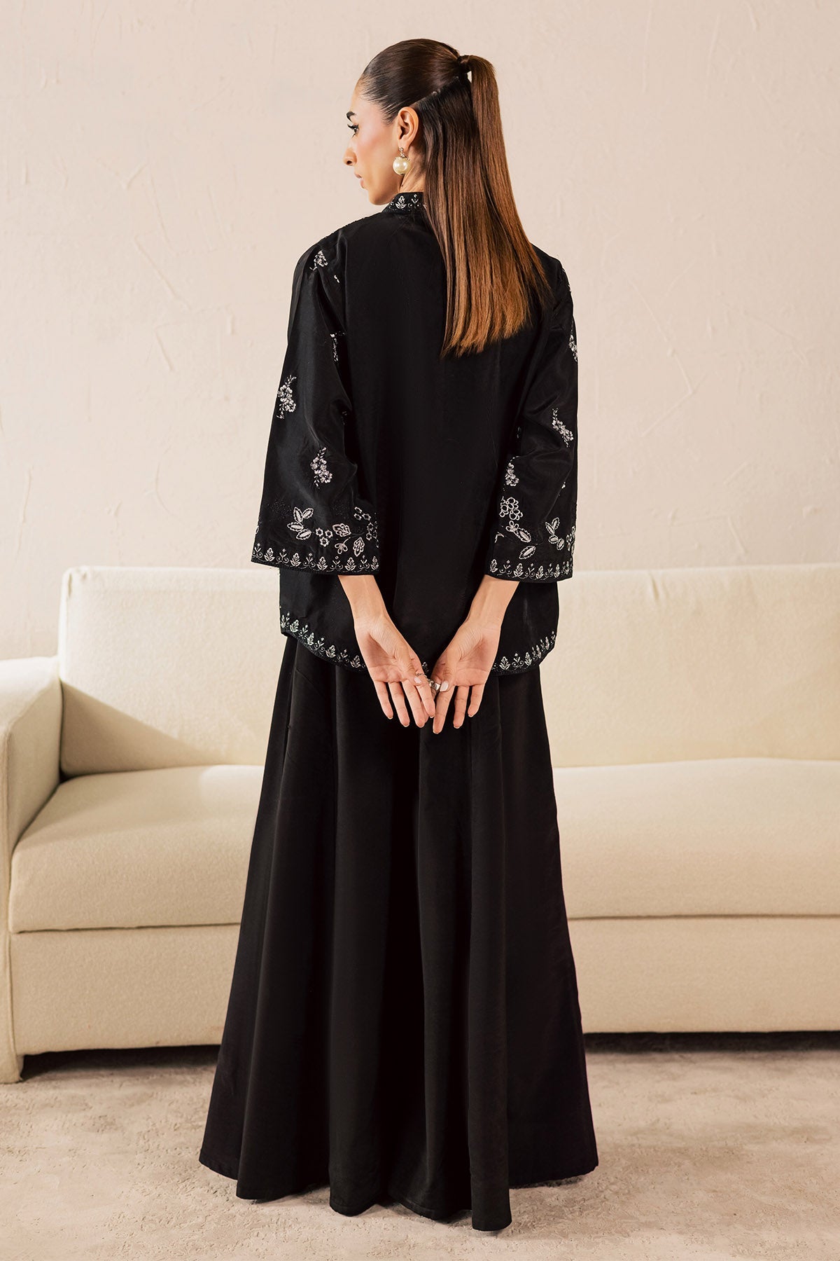 https://cdn.shopify.com/s/files/1/0551/9487/8152/files/6_e273e653-8ea7-4c66-9671-216a139b3b0d.jpg?v=1772395582