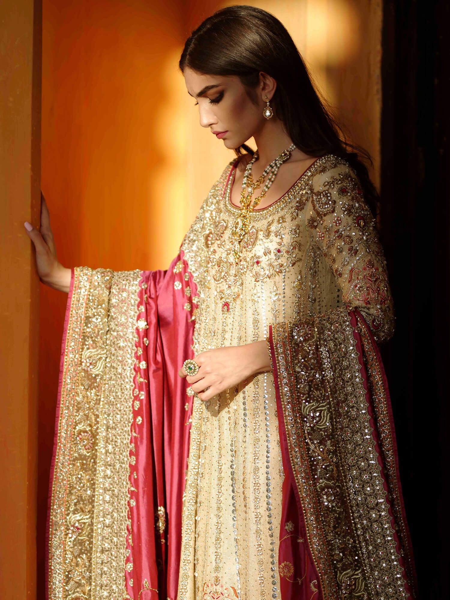 SABA, DUPATTA & CHURIDAR