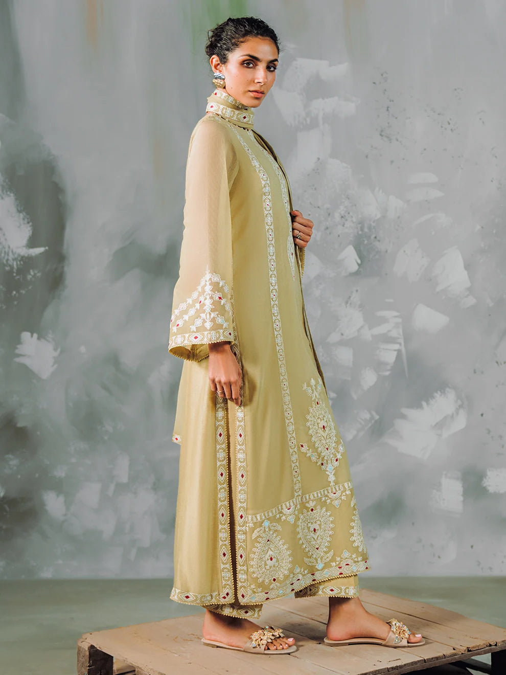 Silent Whisper - 4Pcs Tusser Net Ensemble