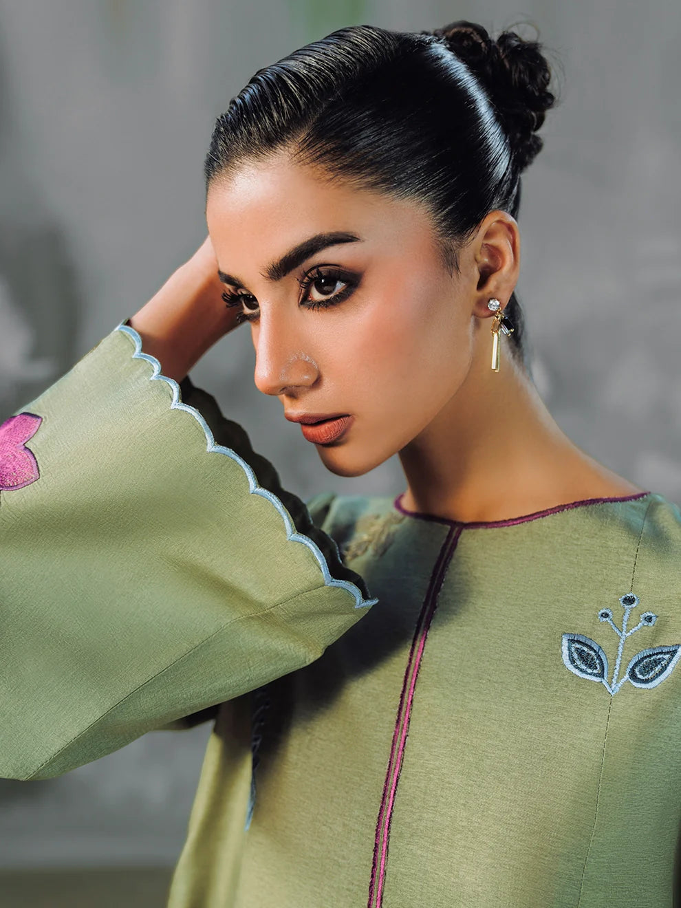 Moss Arbor - 2Pcs Rawsilk Ensemble