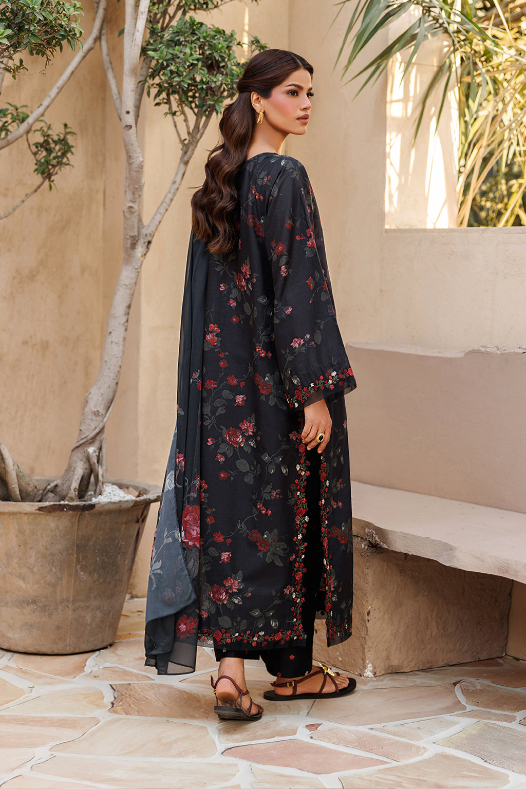 UE-662 Printed Lawn