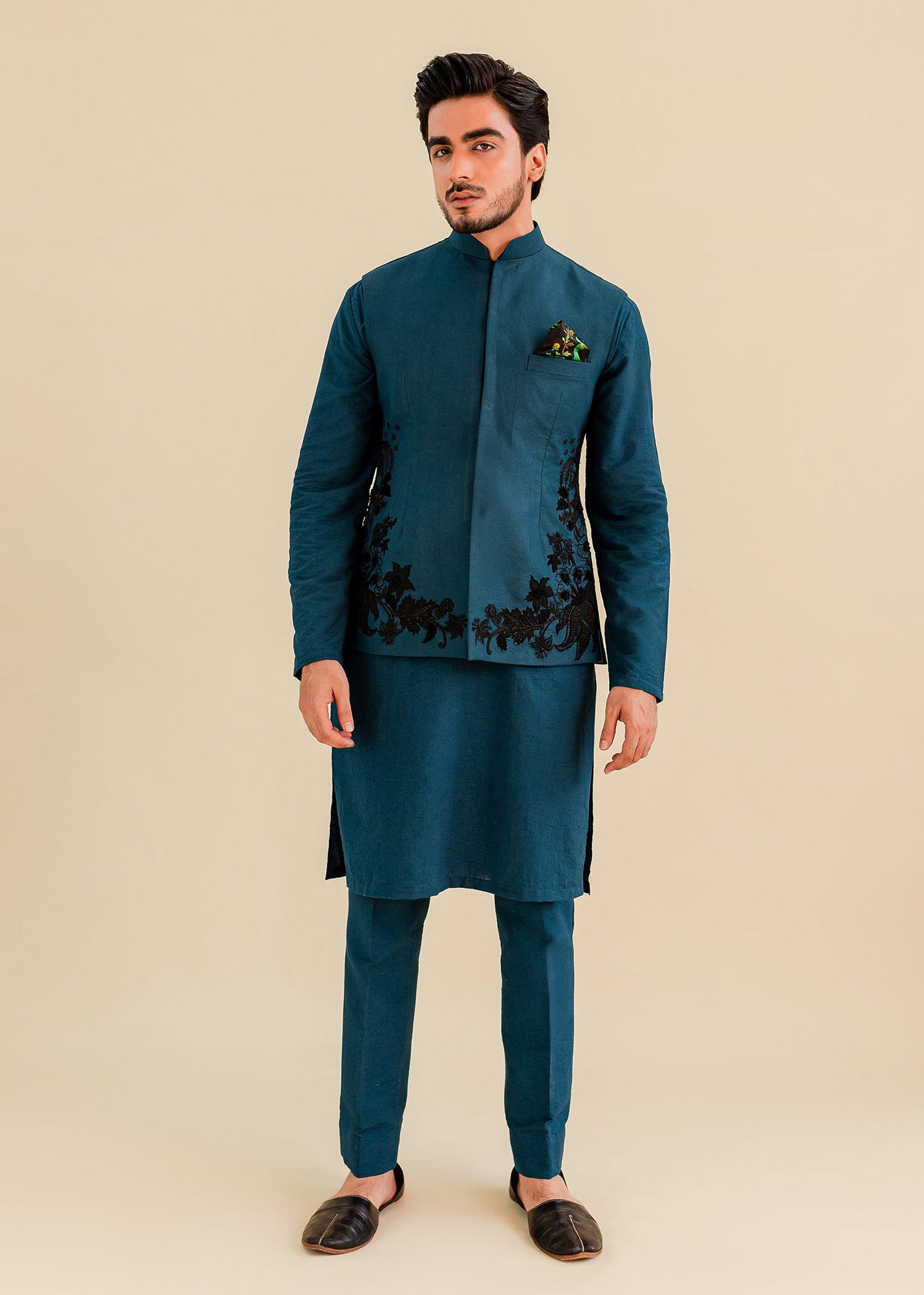 https://cdn.shopify.com/s/files/1/3006/7522/products/70_efc12190-59f8-4e66-86ef-ffbda84a206d.jpg?v=1693296483
